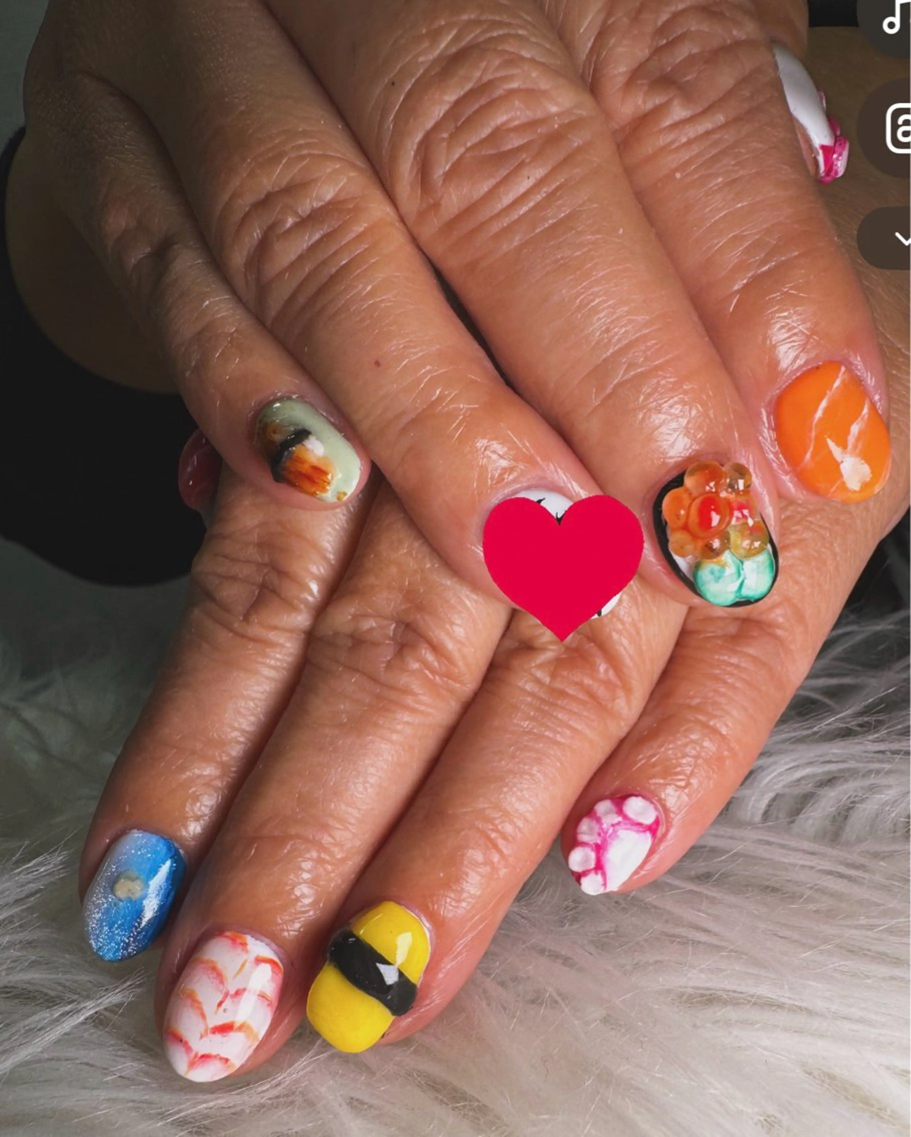 ネイル アートネイル ハンドネイル YOUTH nails waxing所属・YOUTH natsumiのネイルデザイン