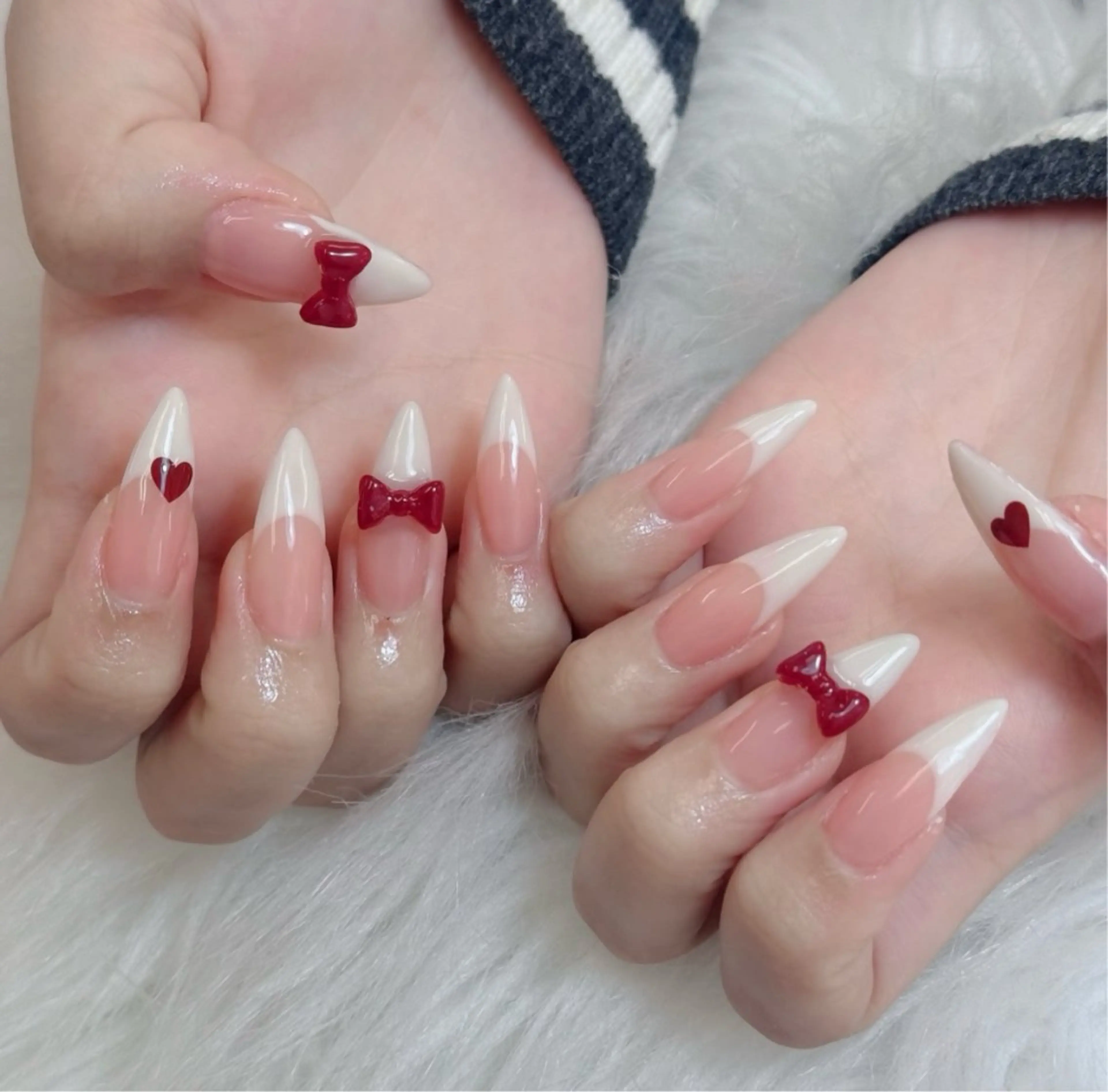 ネイル フレンチネイル リボン Chan nailsのネイルデザイン