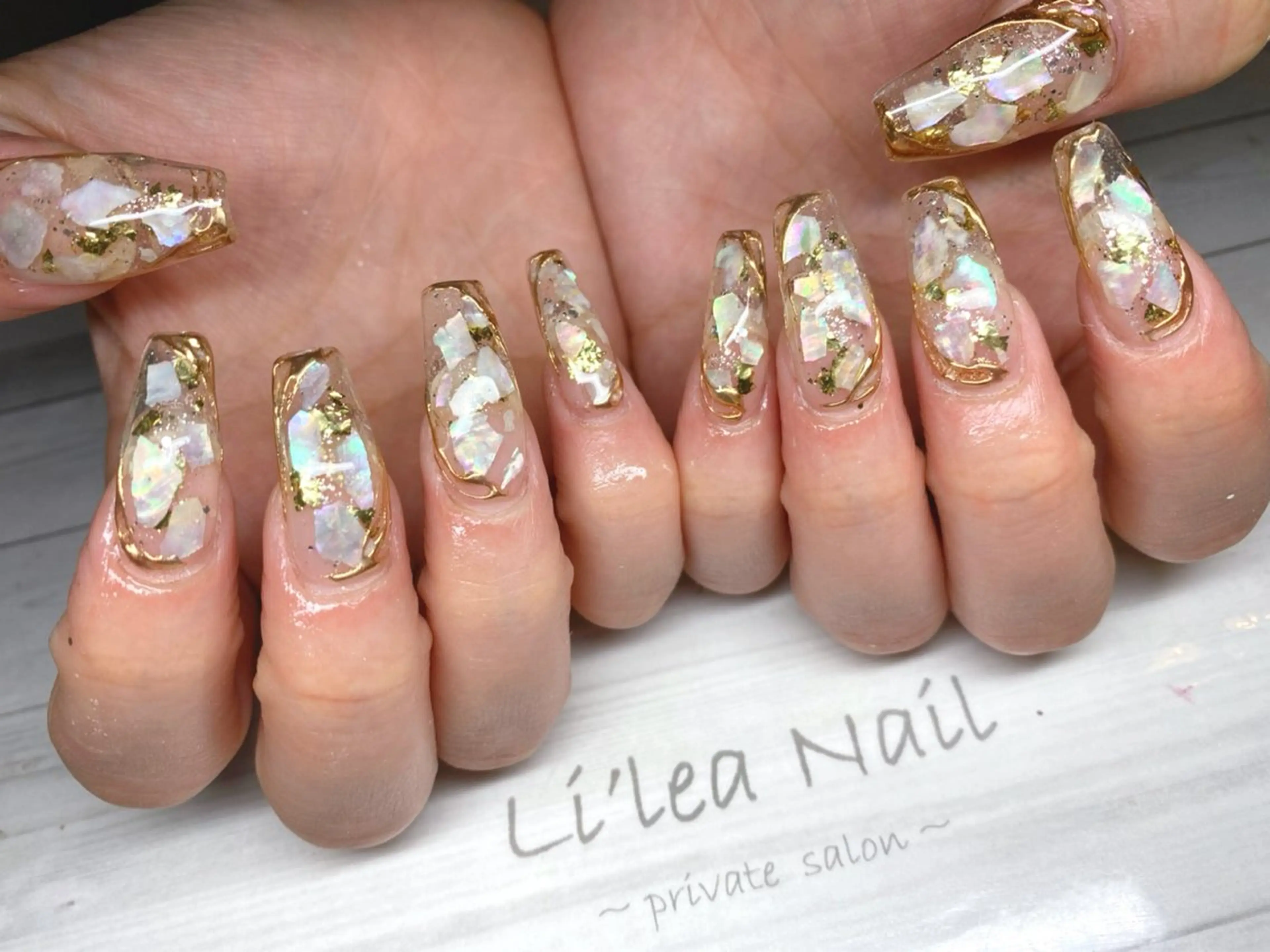 ネイル Li'leaNail AINAのネイルデザイン