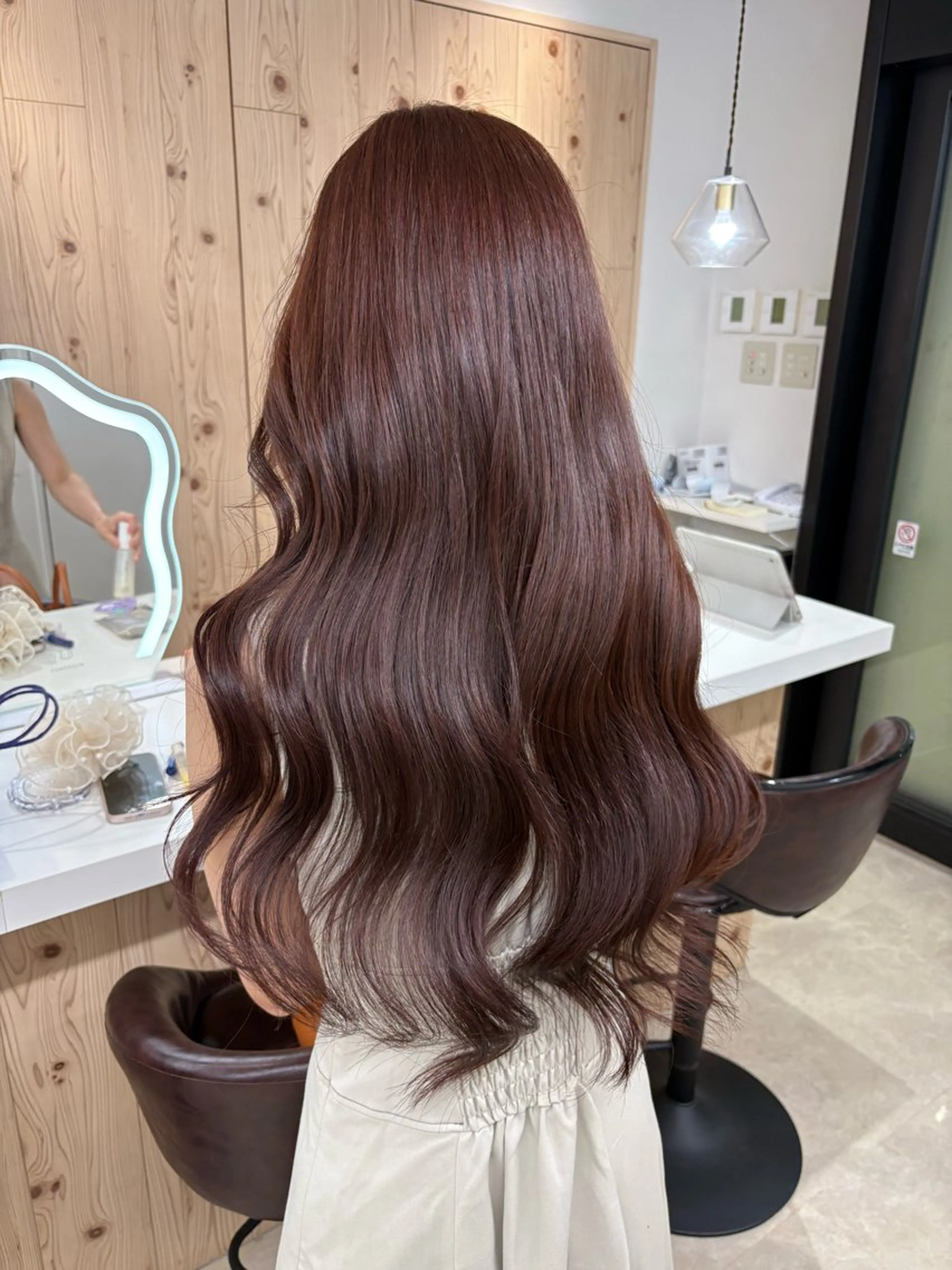 ロング カラー カット ヘアカラー トリートメント ヘアセット 新宿/韓国ヘア/ 髪質改善ストレートのヘアスタイル