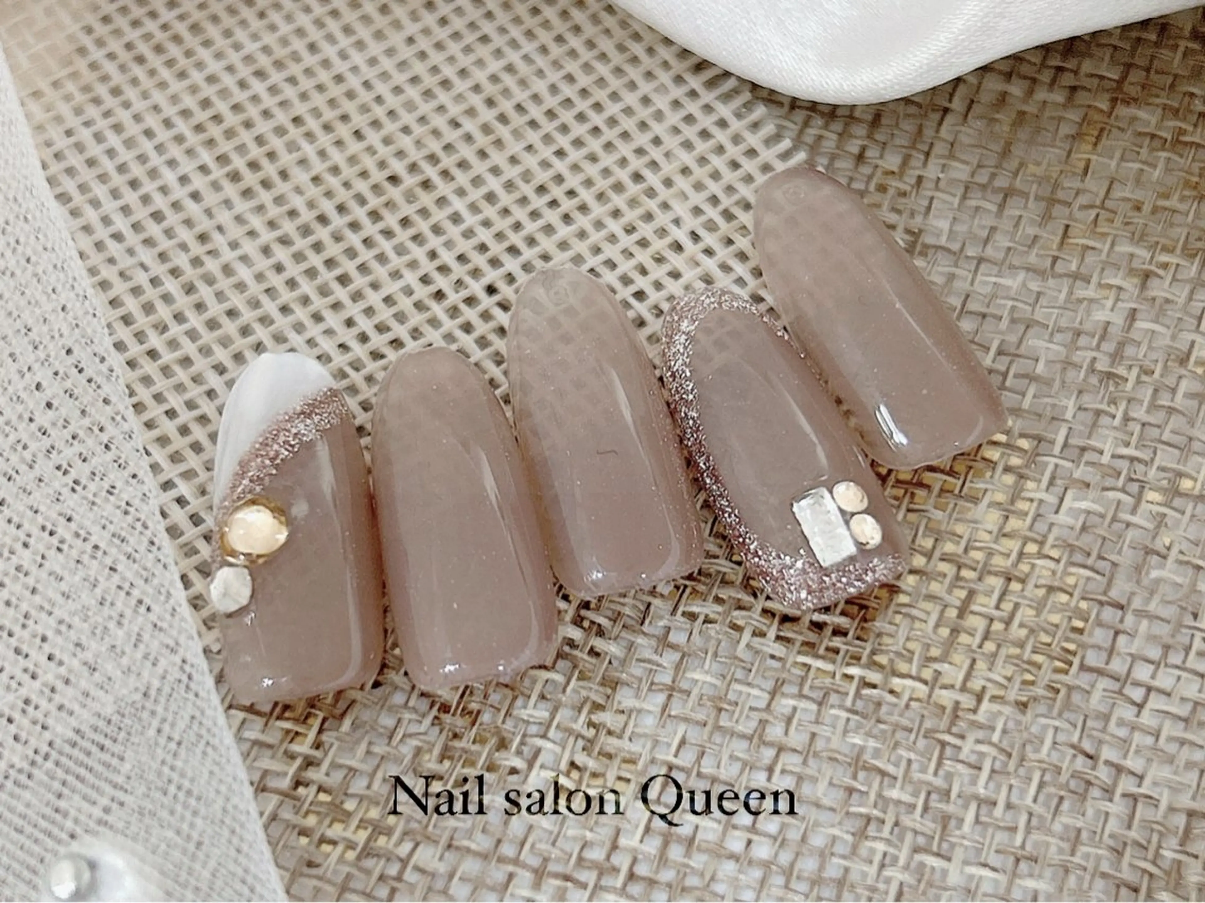 ネイル ネイルサロンクイーン 東京/新宿/大久保のネイルデザイン