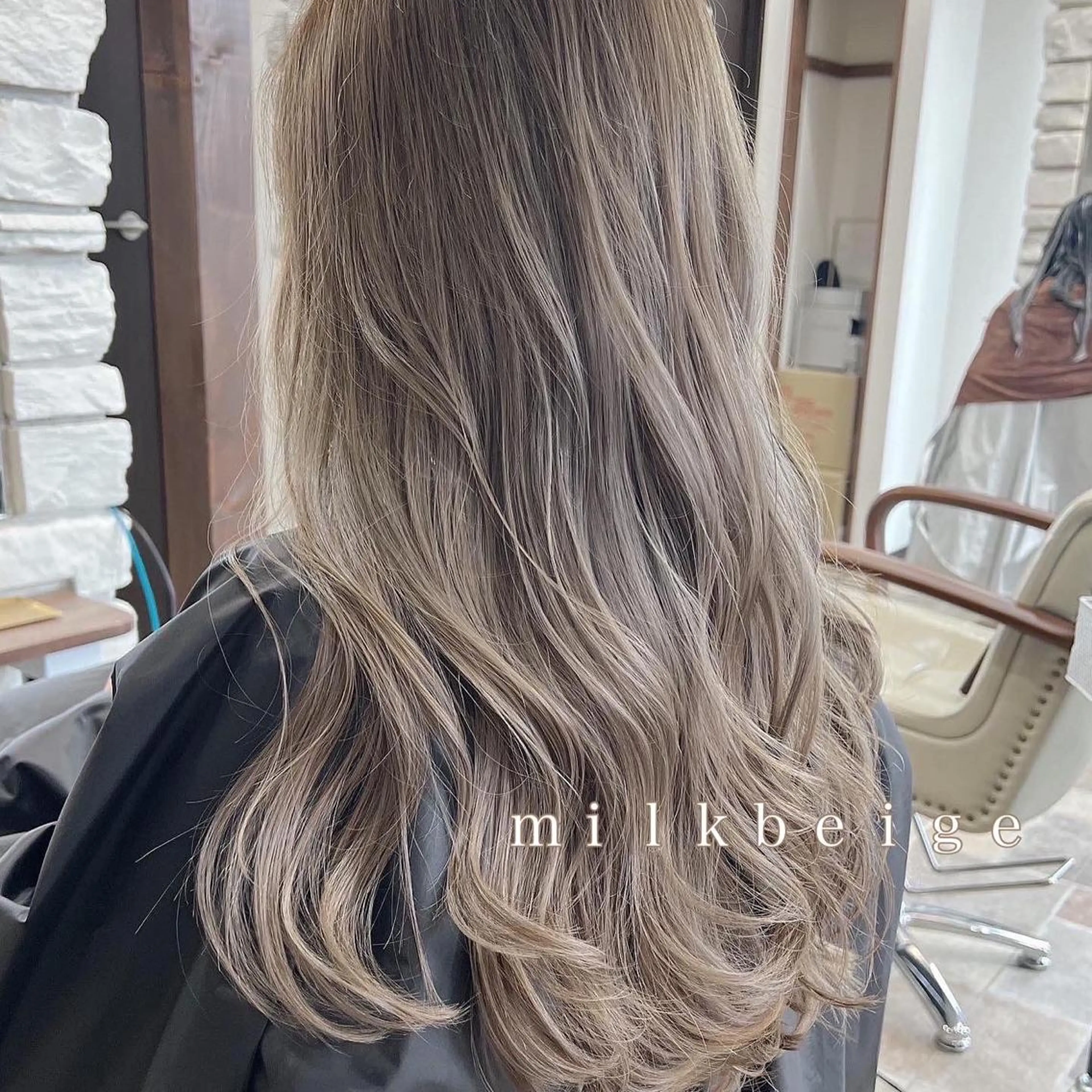 ロング ハイライト レイヤーカット 髪質改善カラー× 美髪ストレート前出のヘアスタイル