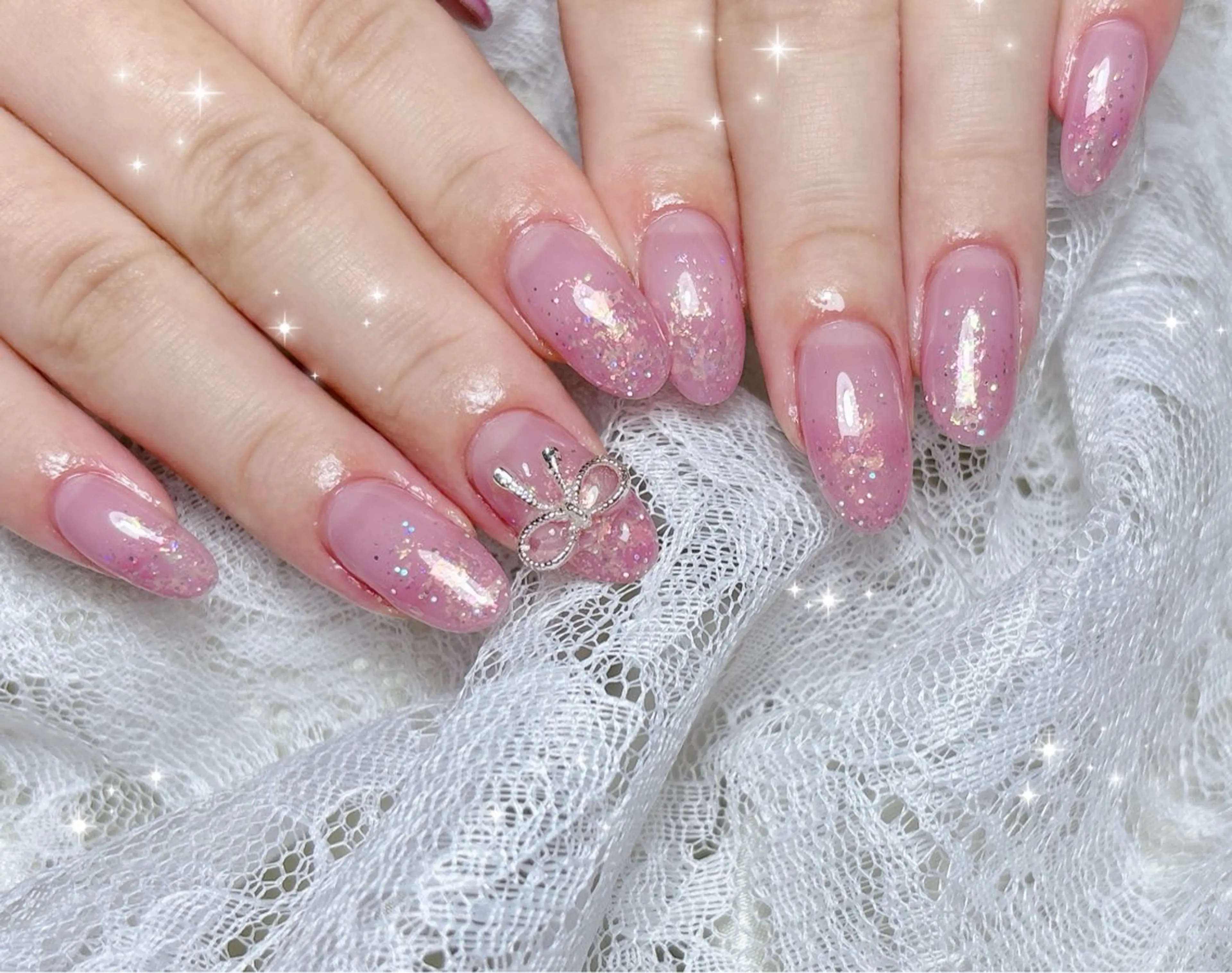 ネイル オーロラネイル グラデーション 氷ネイル・うるうるネイル ハンドネイル FLARE NAIL フレアネイルのネイルデザイン