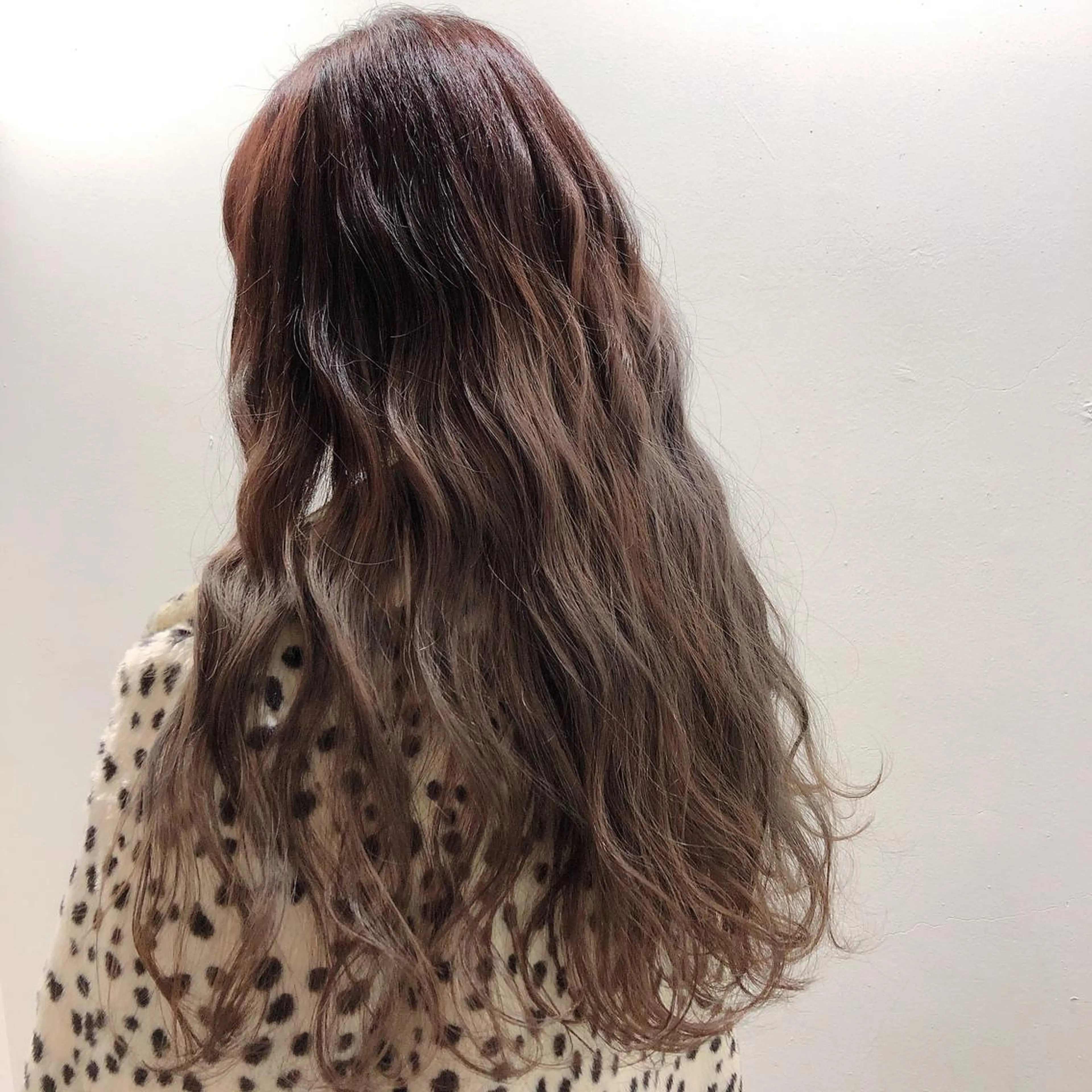 ロング パープルカラー SALOWIN梅田茶屋町Suite店所属・韓国美容室出身 🌹Sana/梅田のヘアスタイル