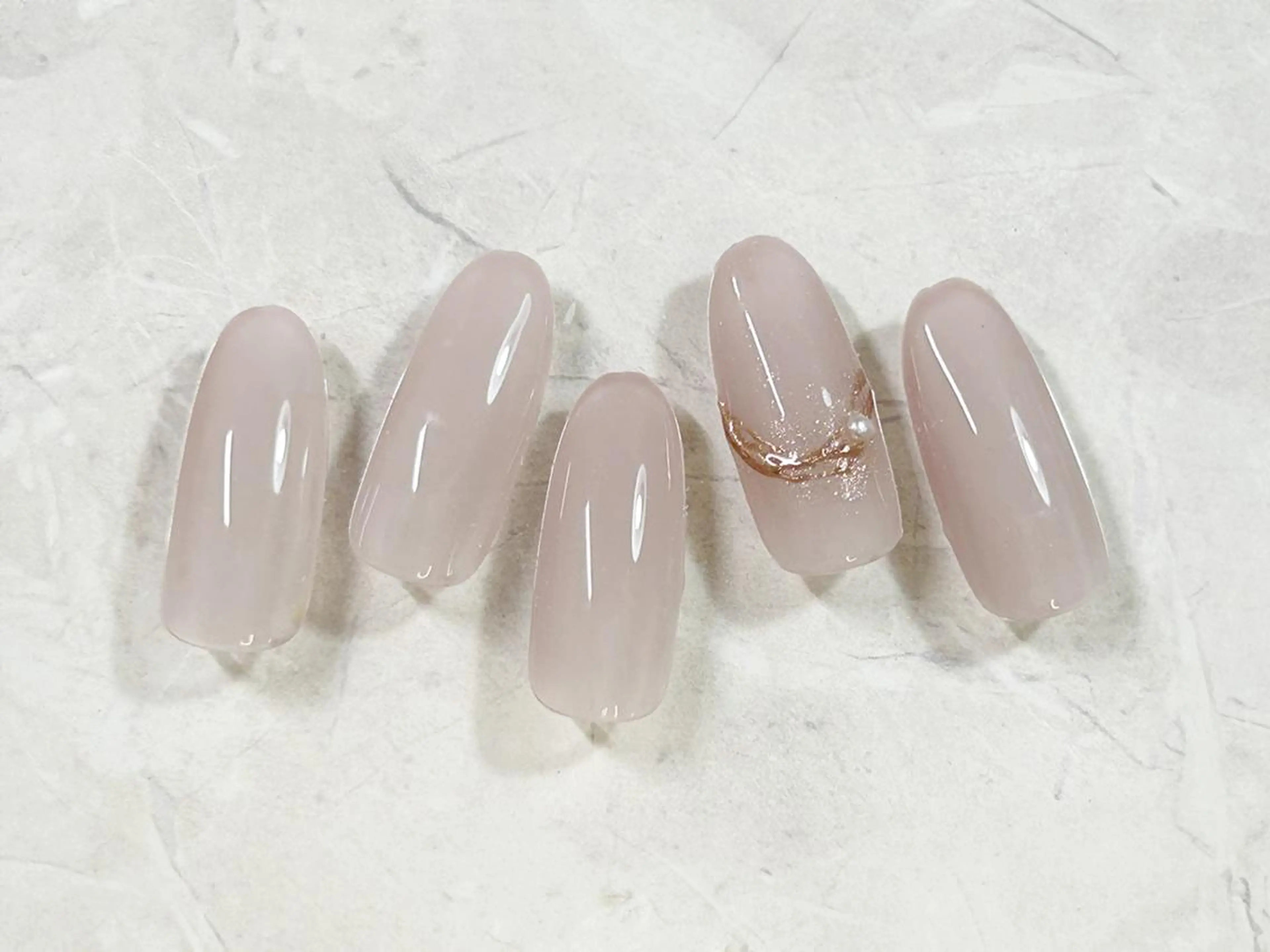 ネイル ハンドネイル orbe 芳長のネイルデザイン