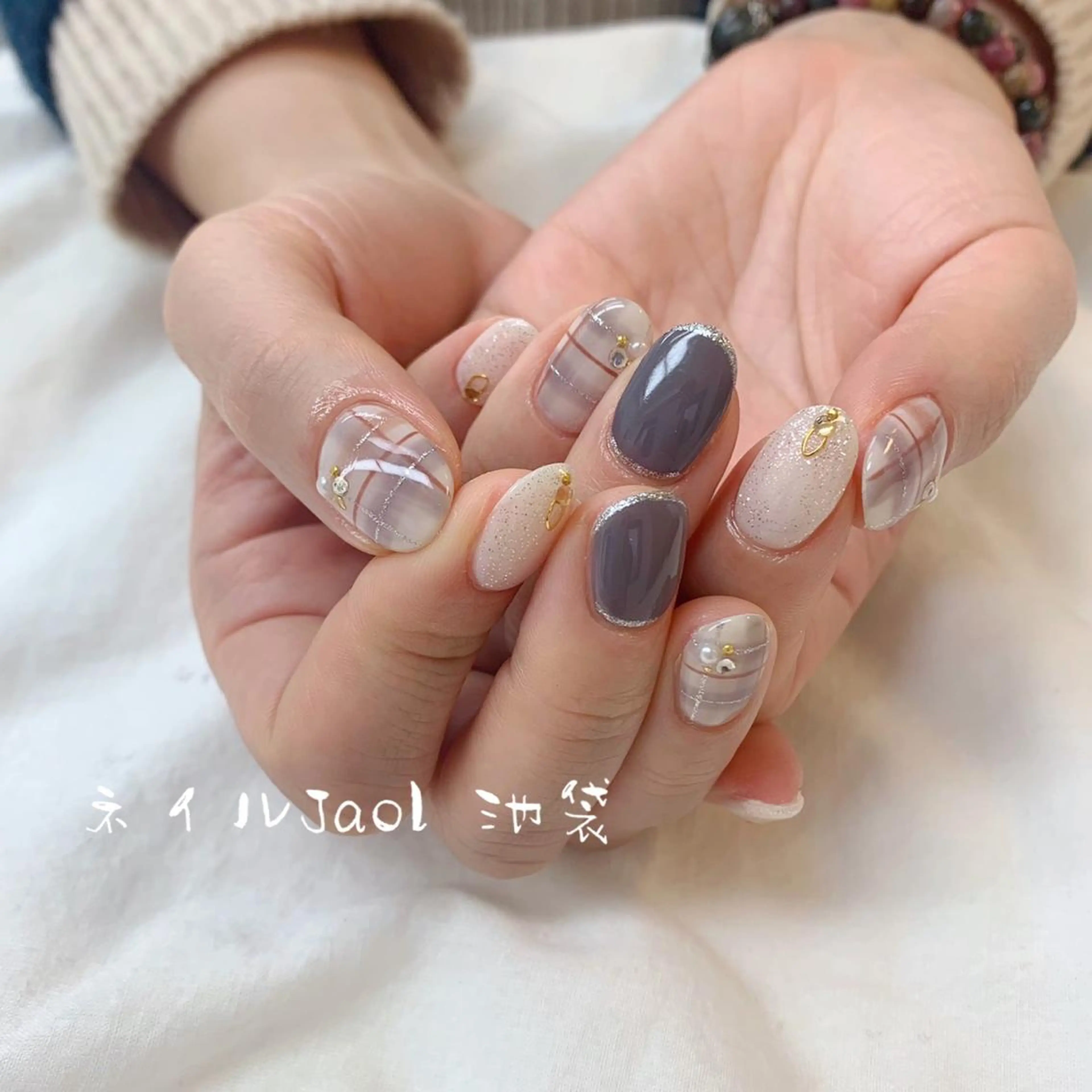 ミディアム nail jaol池袋店所属・ネイルJaol 池袋のネイルデザイン