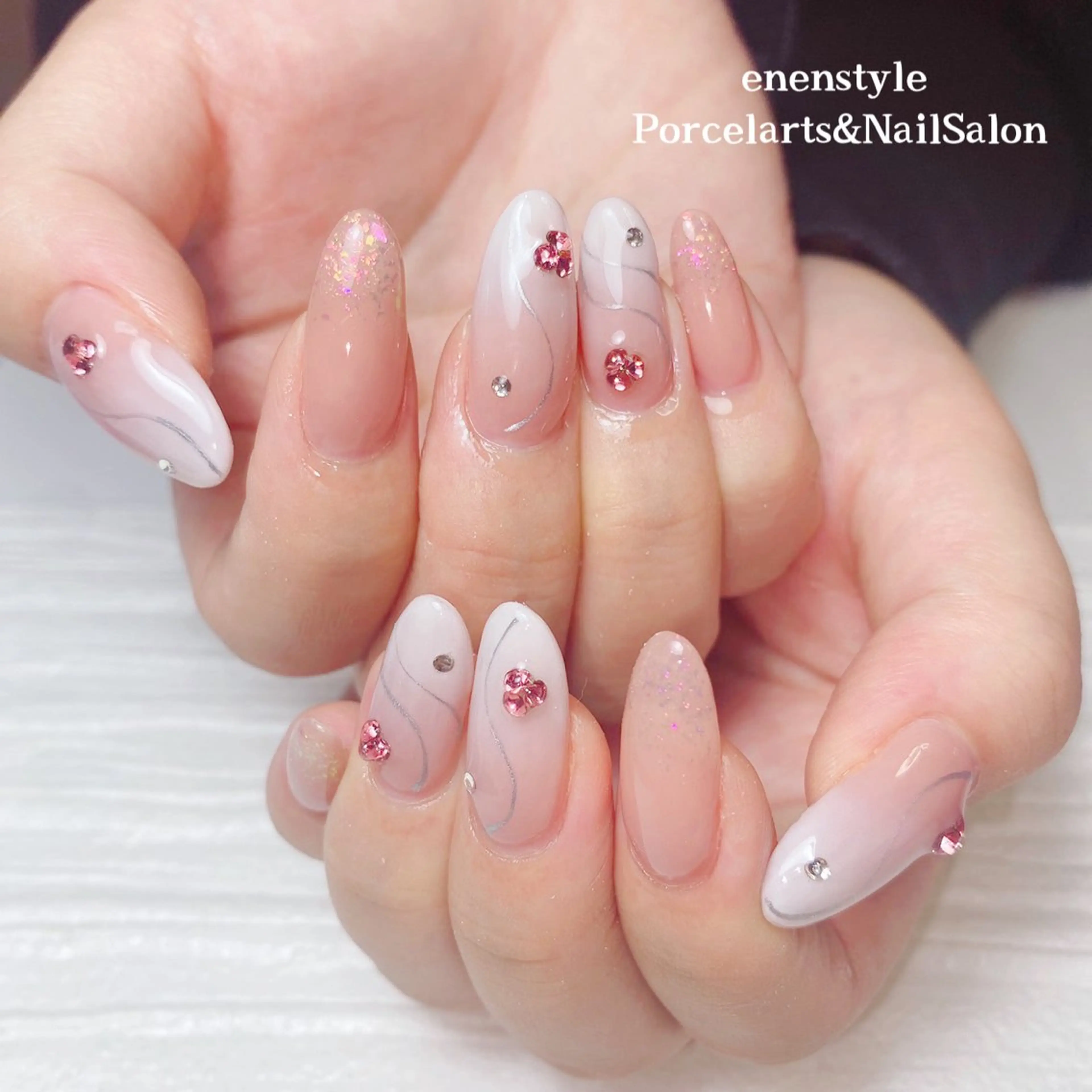 ネイル 👑enen style👑のネイルデザイン