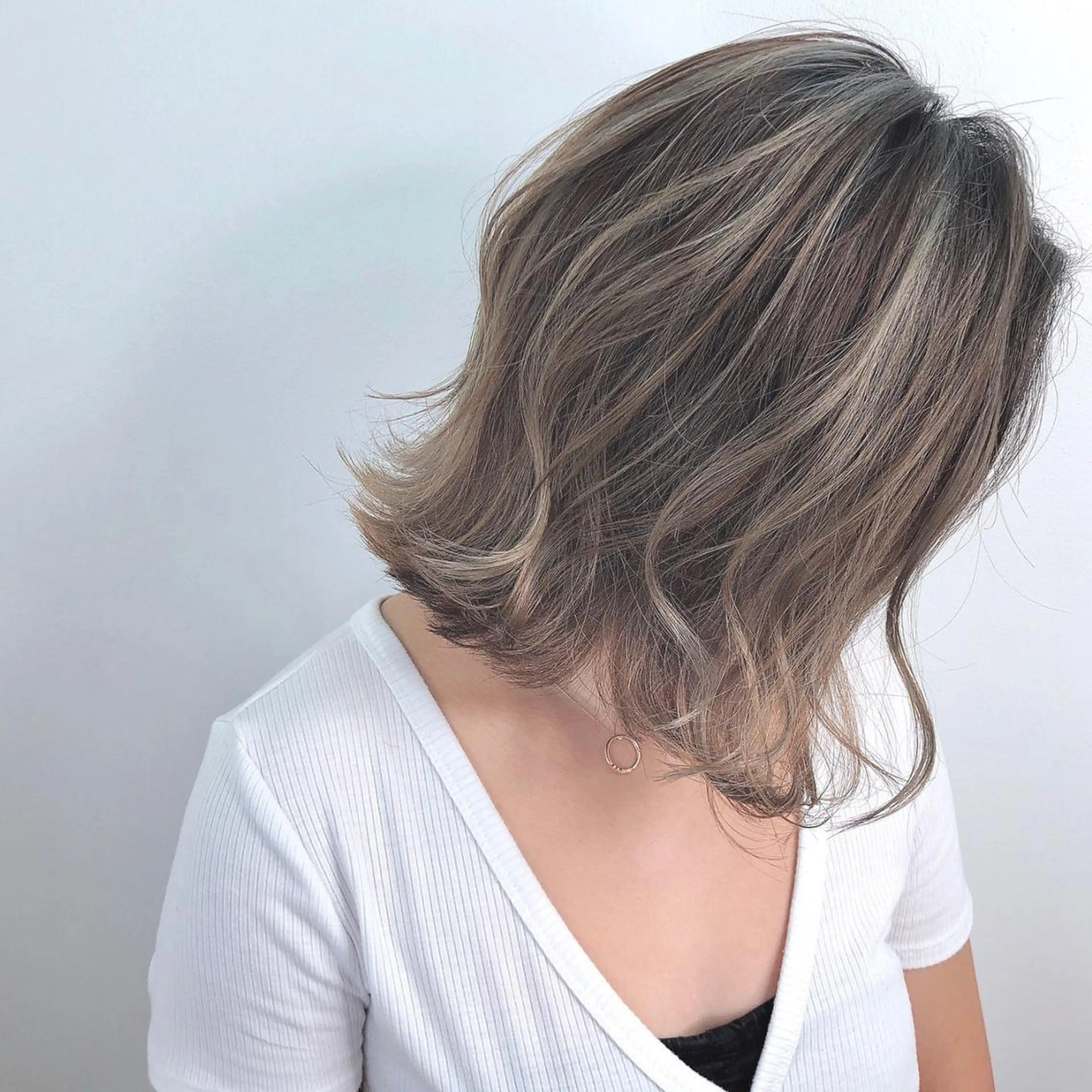 セミロング カラー ブリーチ ケアブリーチ イルミナカラー ピンクカラー バイオレットカラー 梅田茶屋町 Yutaのヘアスタイル