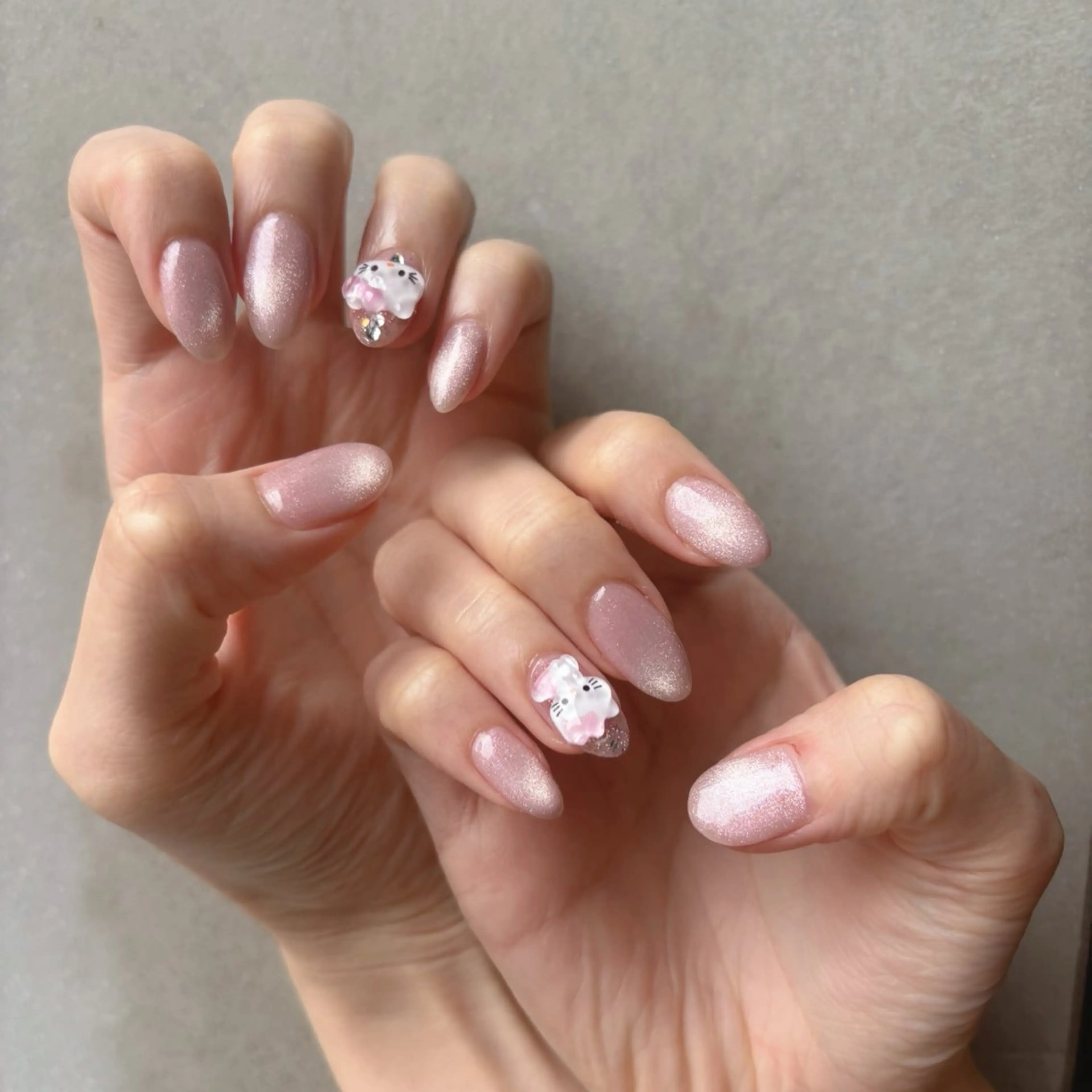 ネイル 持ち込み ピンク ハンドネイル Amo Nailのネイルデザイン