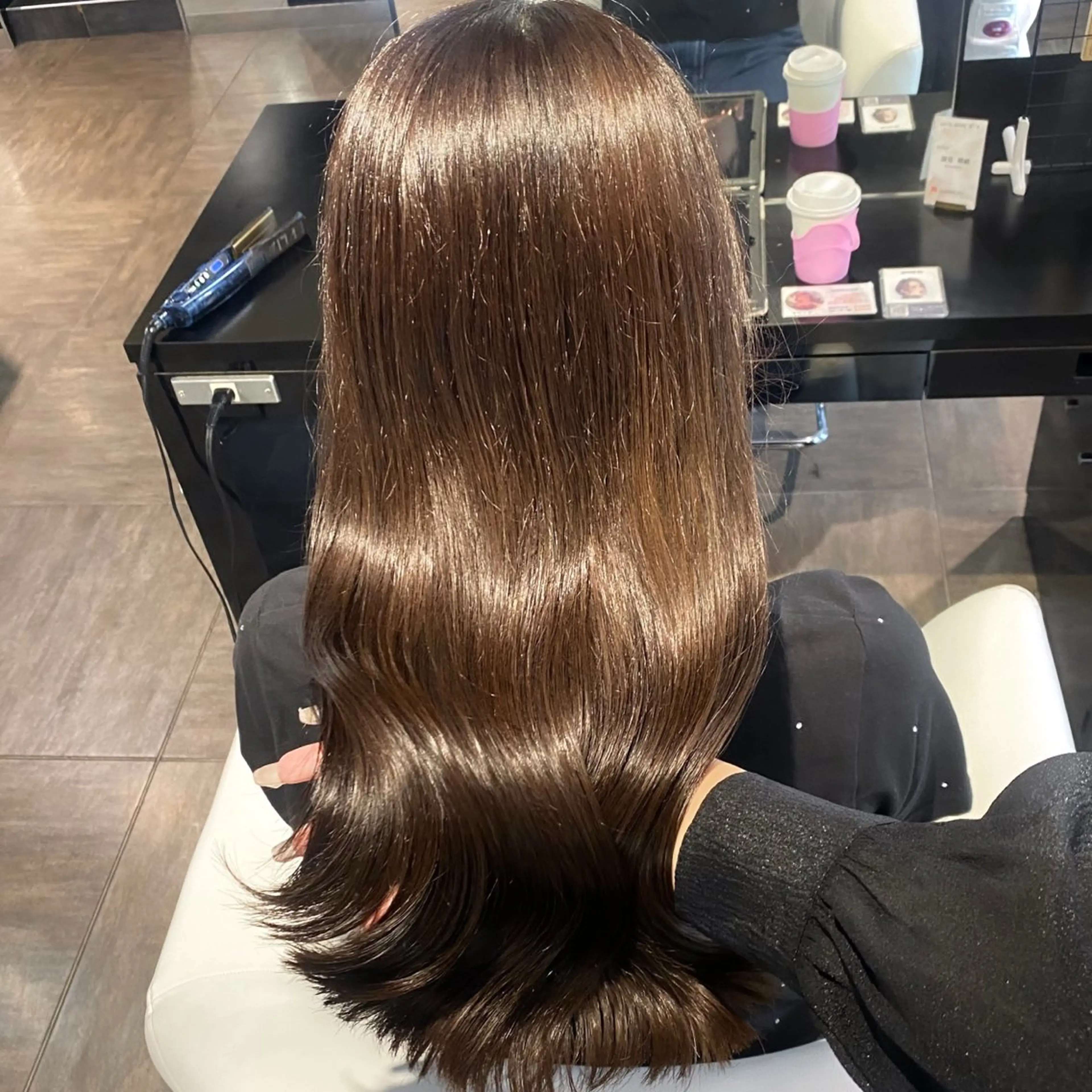 ロング カラー ブリーチ ブラウンカラー ダブルカラー モカブラウン ブリーチなしカラー カット ヘアカラー トリートメント 🖤大人可愛い⌇ 𝐑 𝐈 𝐎🖤のヘアスタイル