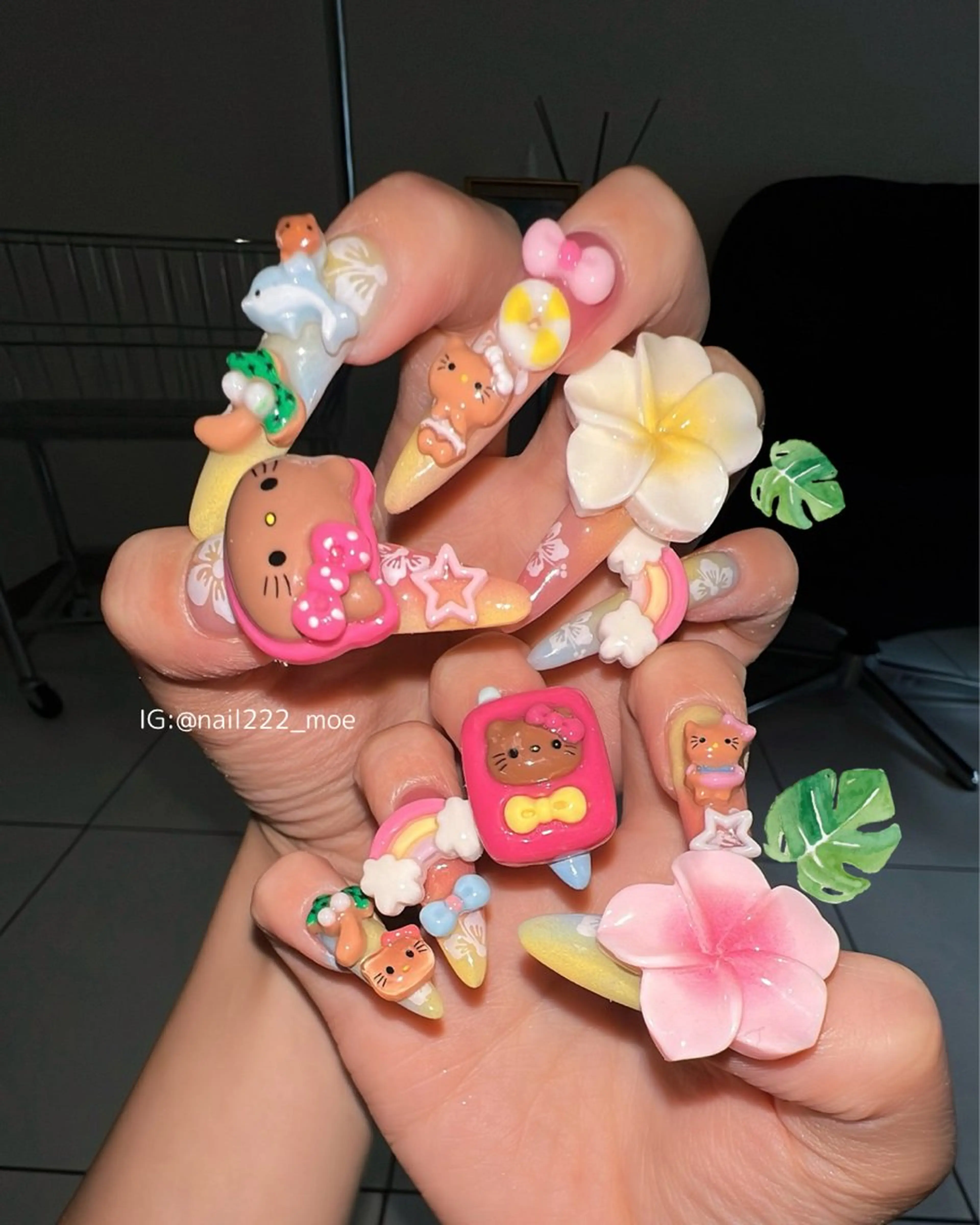ネイル ハンドネイル ⟡.*222⋰˚☆ MöEのネイルデザイン