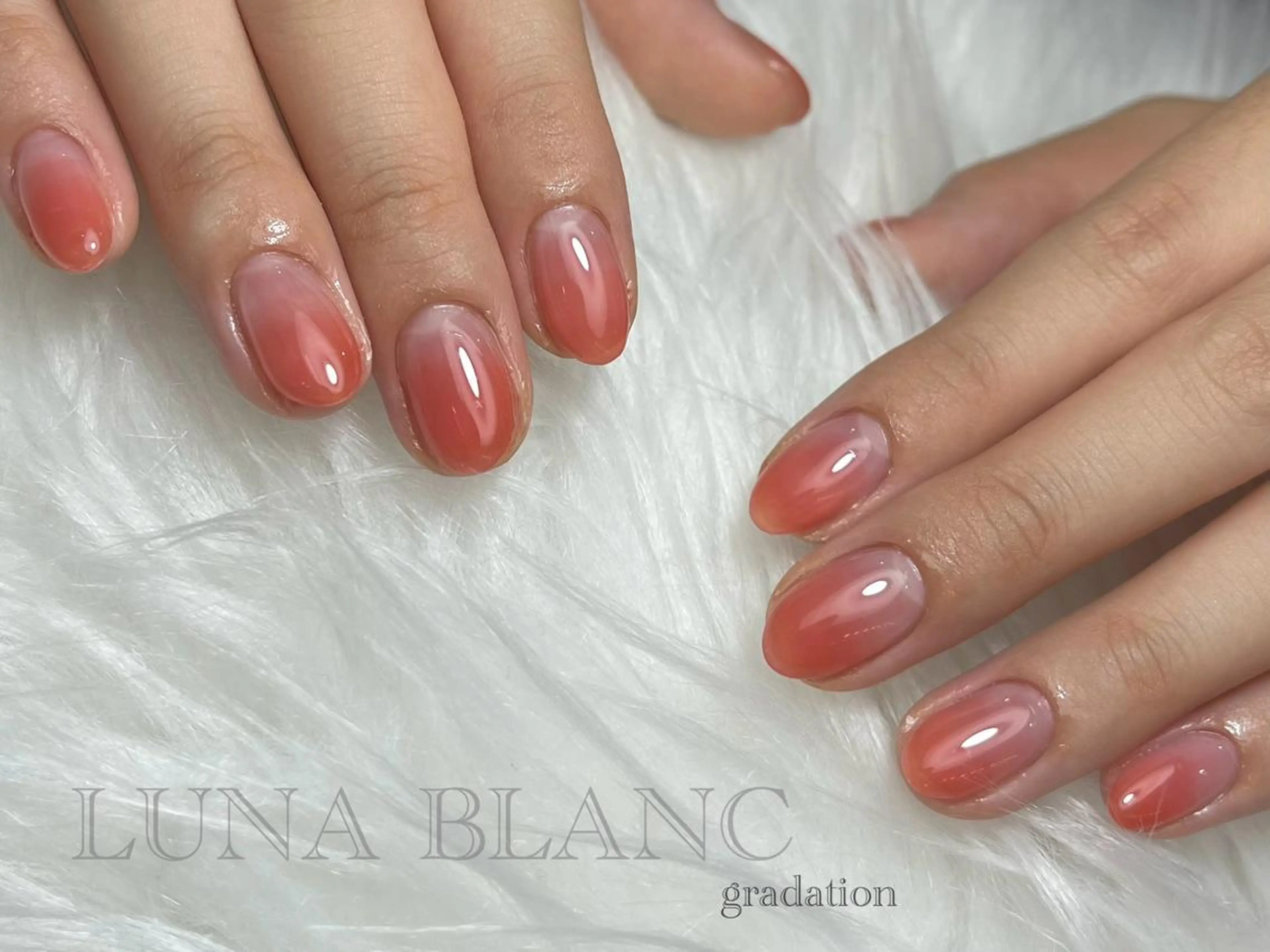 ミディアム ハンドネイル nail LUNA BLANCのネイルデザイン
