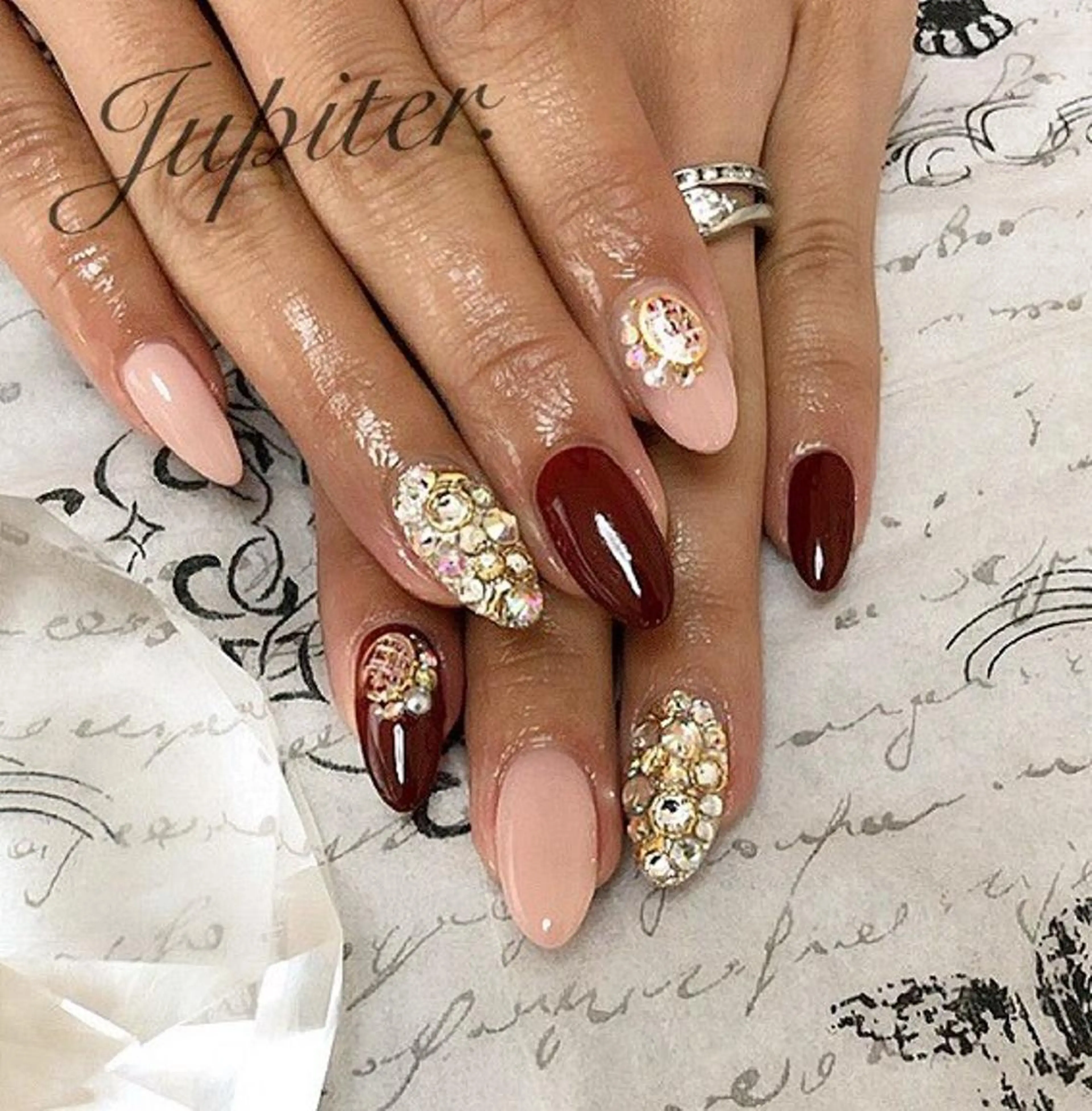 ネイル ボルドー ピンク ツイードネイル ハンドネイル PrivateSalon Jupiter所属・Jupiter .のネイルデザイン