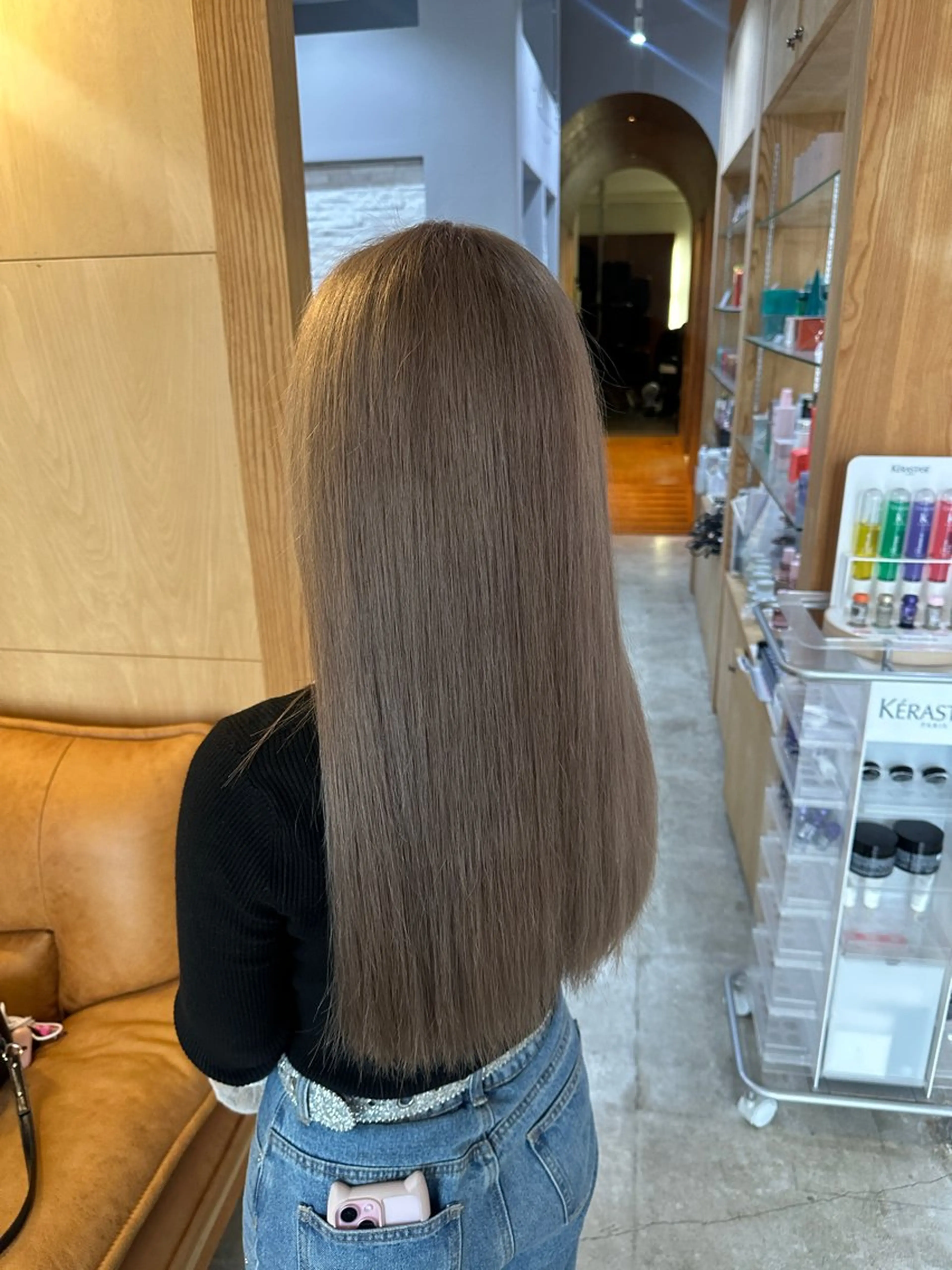 ミディアム ヘアカラー トリートメント miloc MOMOKAのヘアスタイル