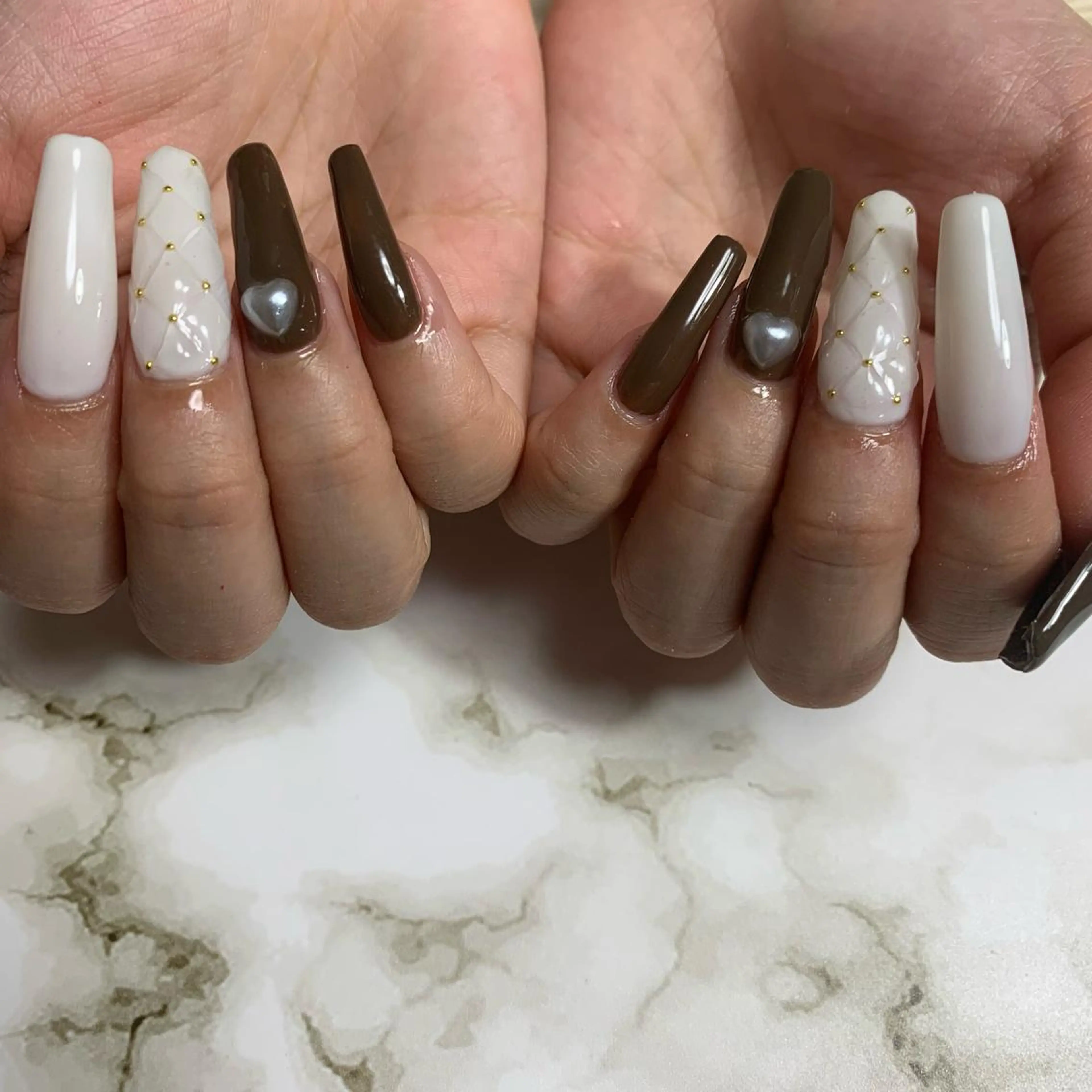 ネイル salon Hush Hushのネイルデザイン