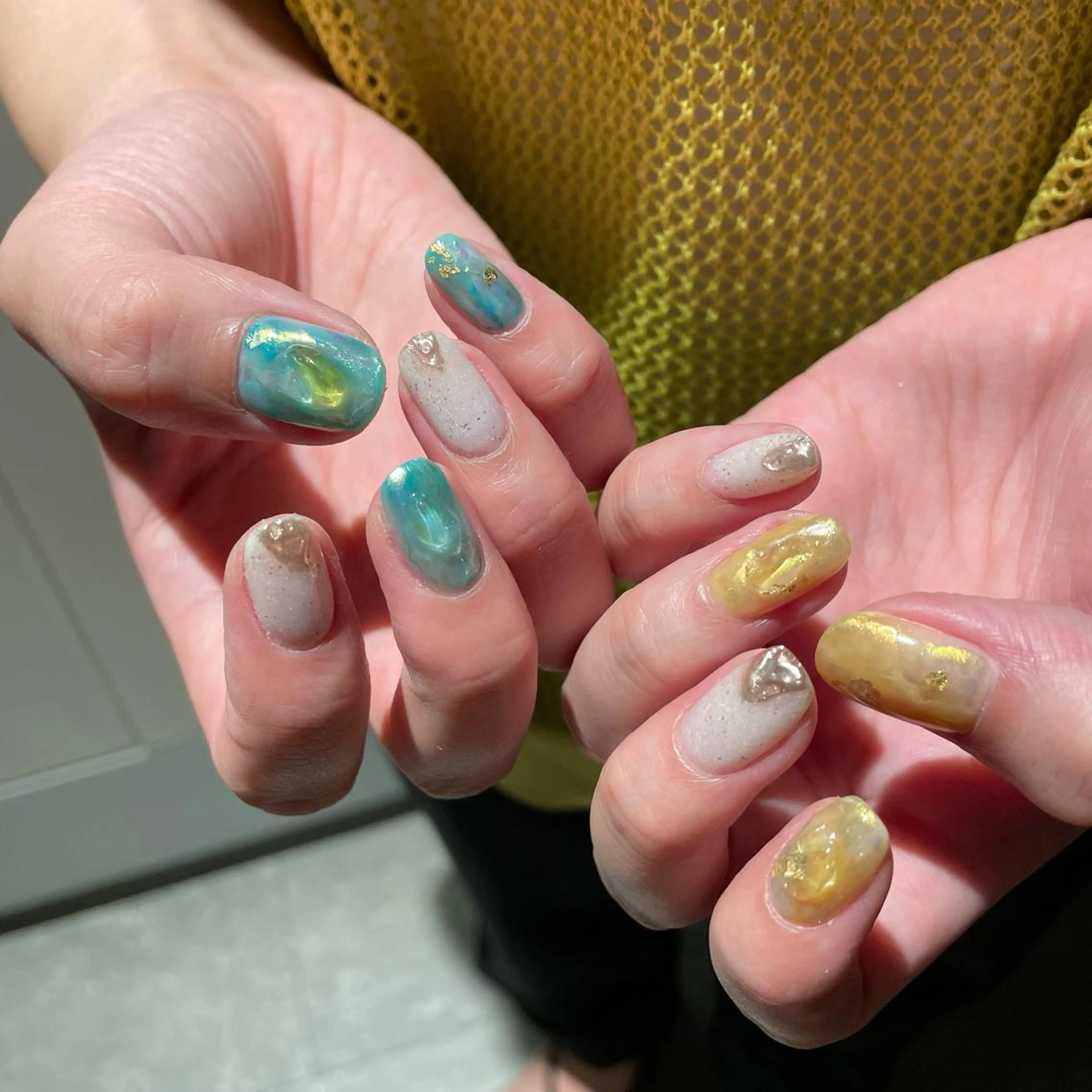 ネイル ハンドネイル ハンドケア Ami 🦥のネイルデザイン