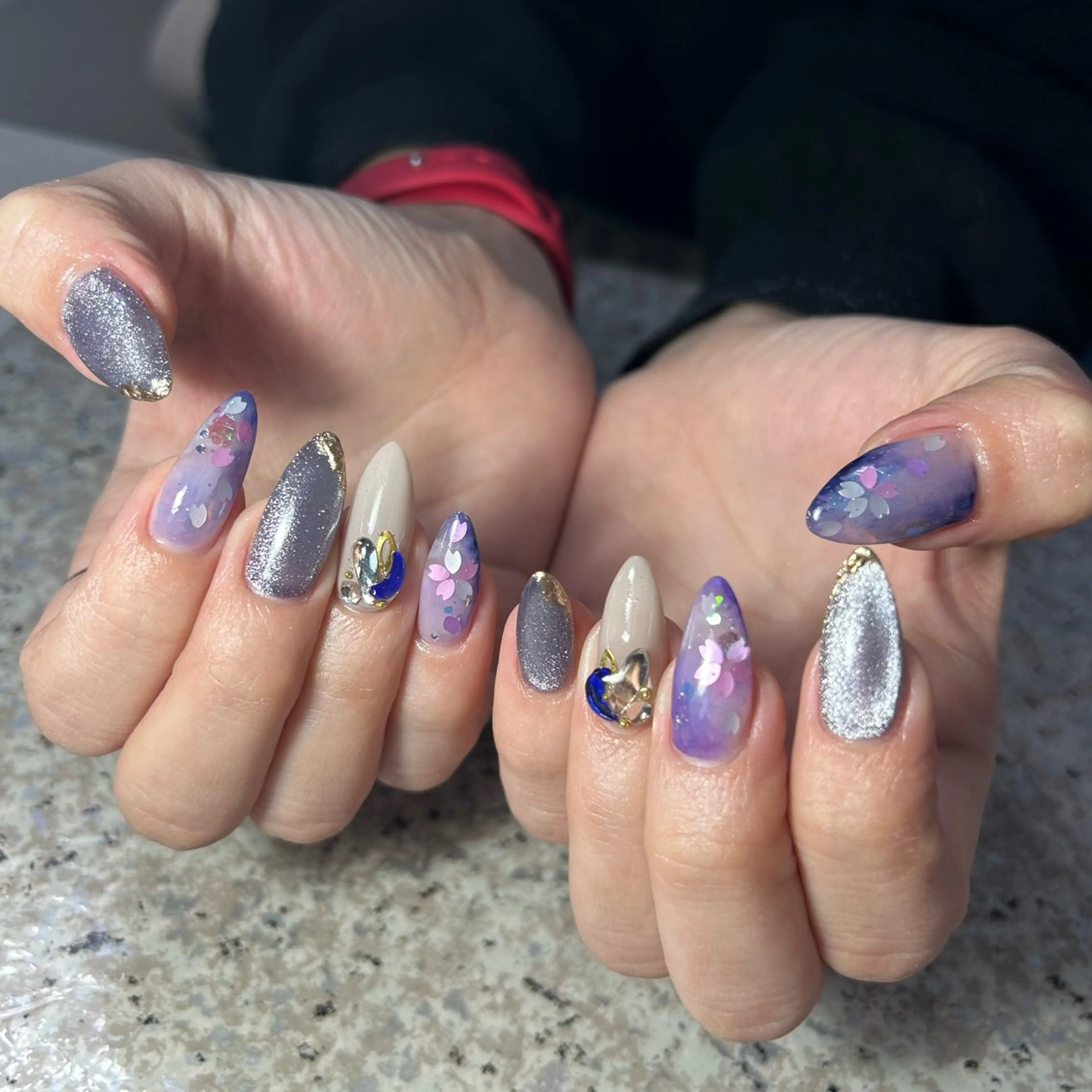 ネイル ハンドネイル nailroom‪ sb‪‪𓈒𓂂𓏸のネイルデザイン