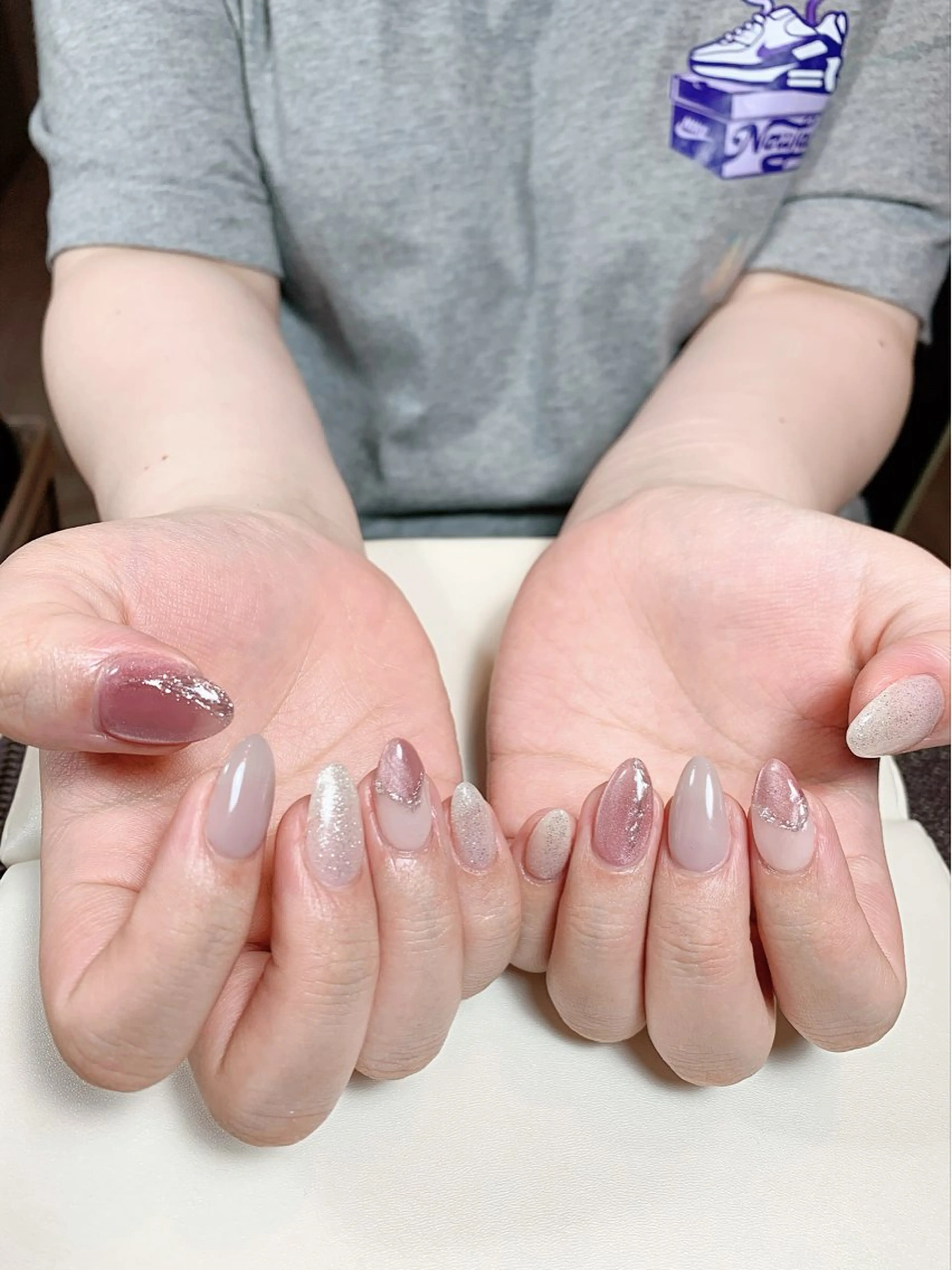 ネイル アートネイル マグネットネイル ミラーネイル ニュアンスネイル シルバー ハンドネイル Nail Salon R.N アールドットエヌ所属・R.N アールドットエヌのネイルデザイン