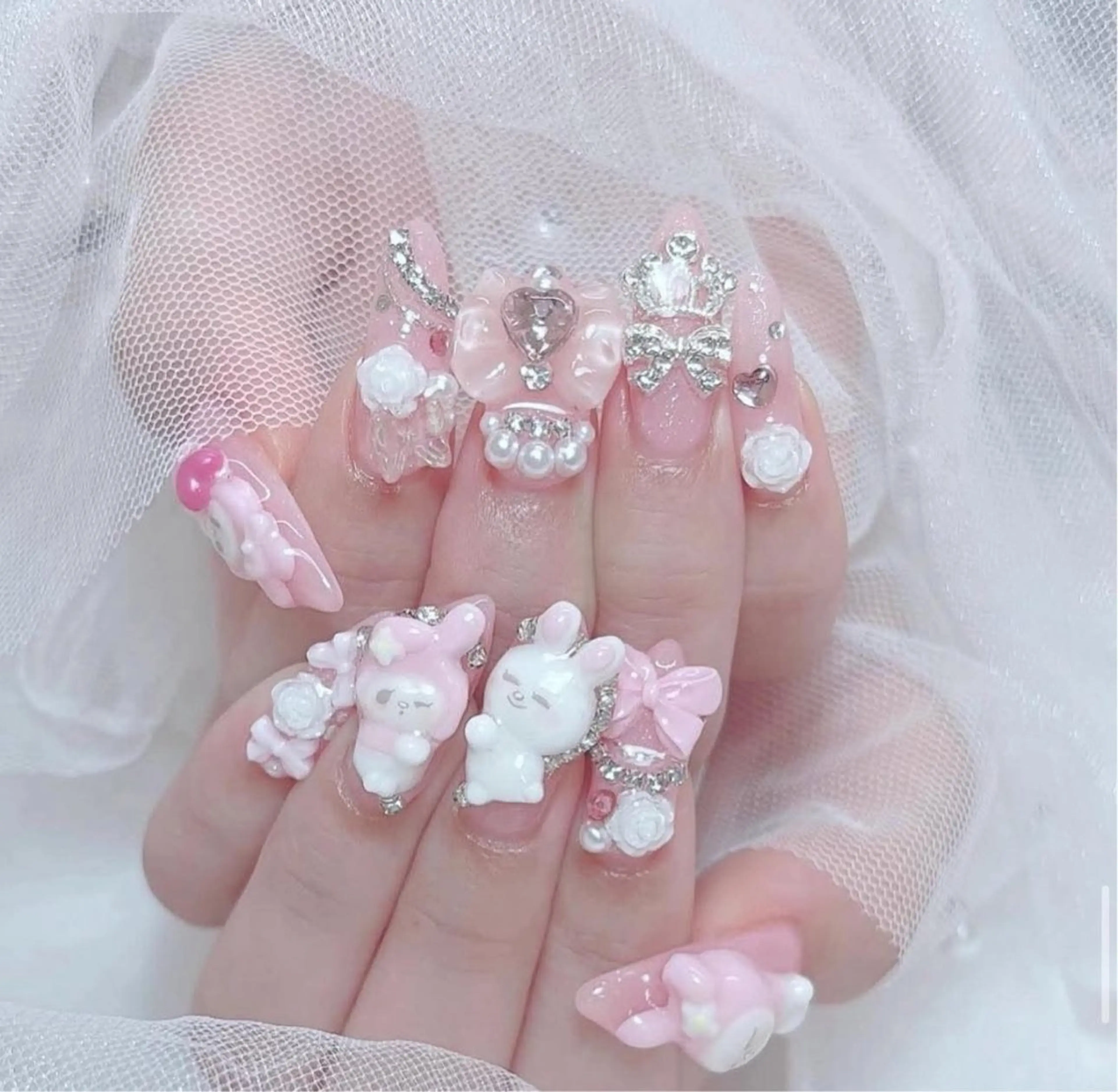 ネイル AURA NAIL 上前津のネイルデザイン