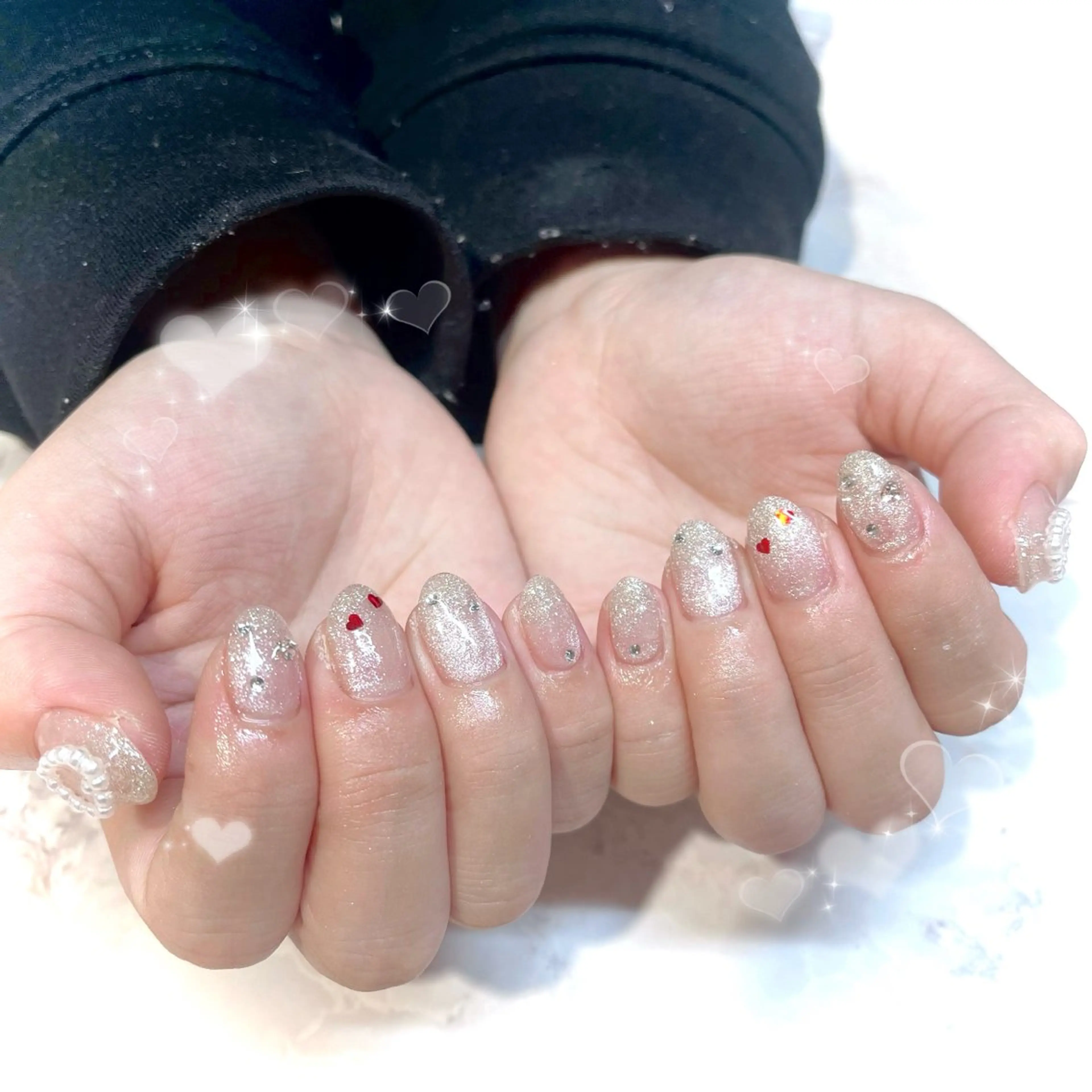 ネイル キラキラネイル ラメ(グリッター) ラメグラデーション マグネットネイル ハンドネイル 川村 優奈𝜗𝜚のネイルデザイン