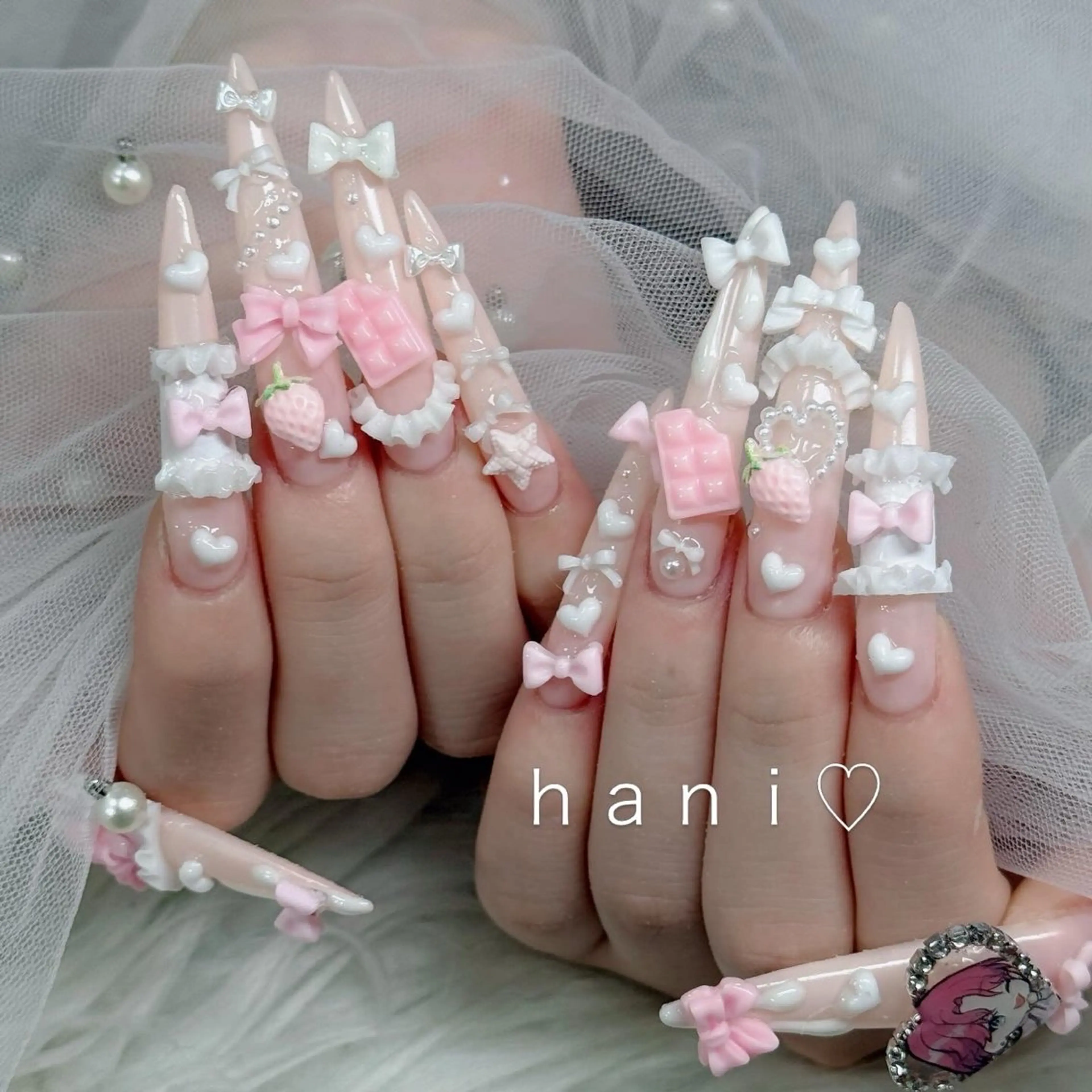 ネイル べっ甲ネイル チークネイル フラッシュネイル フラワーネイル フットネイル ハンドネイル Hani Nail Salonのネイルデザイン