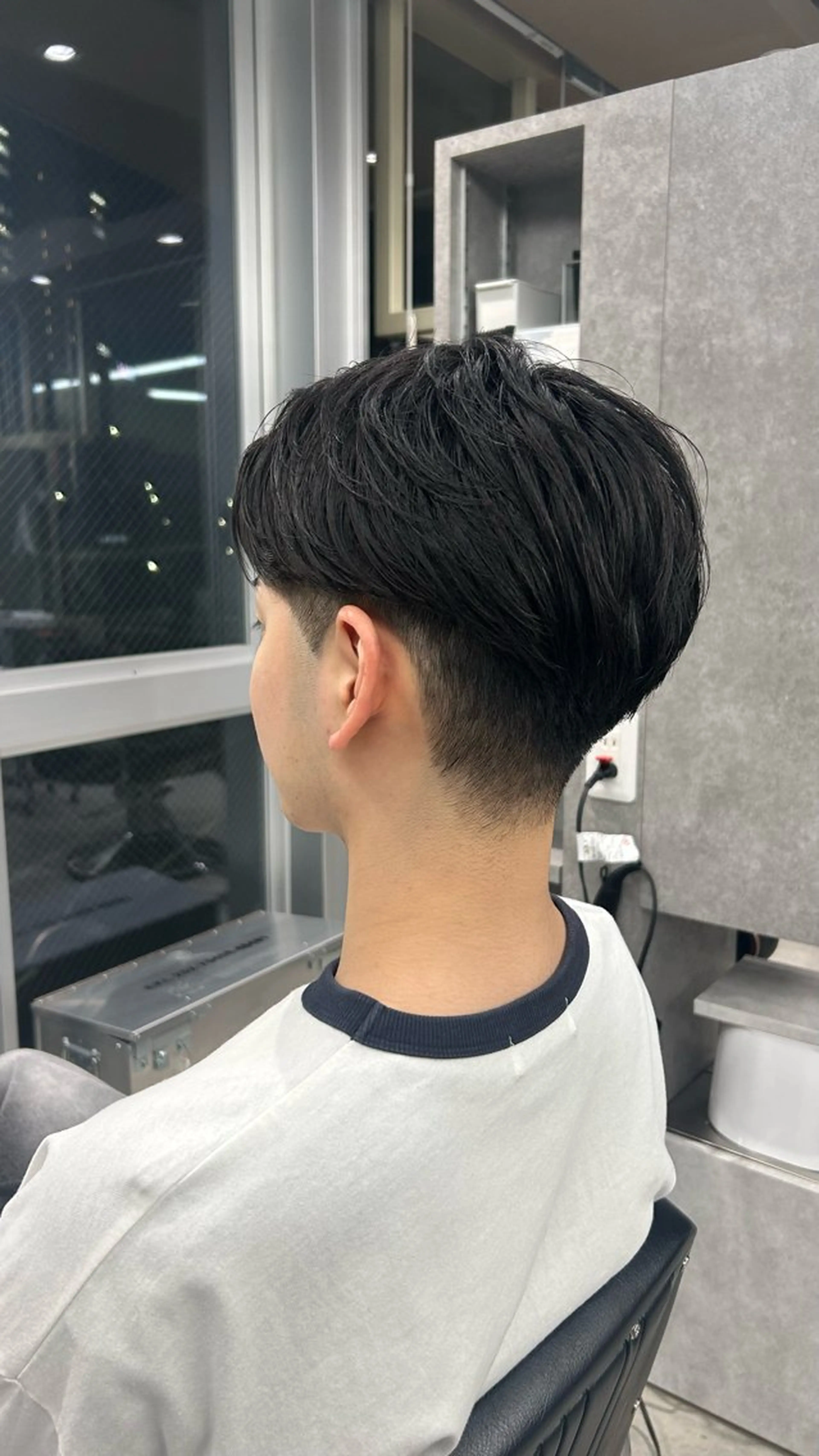 ショート メンズ ESQUISSE リコのヘアスタイル