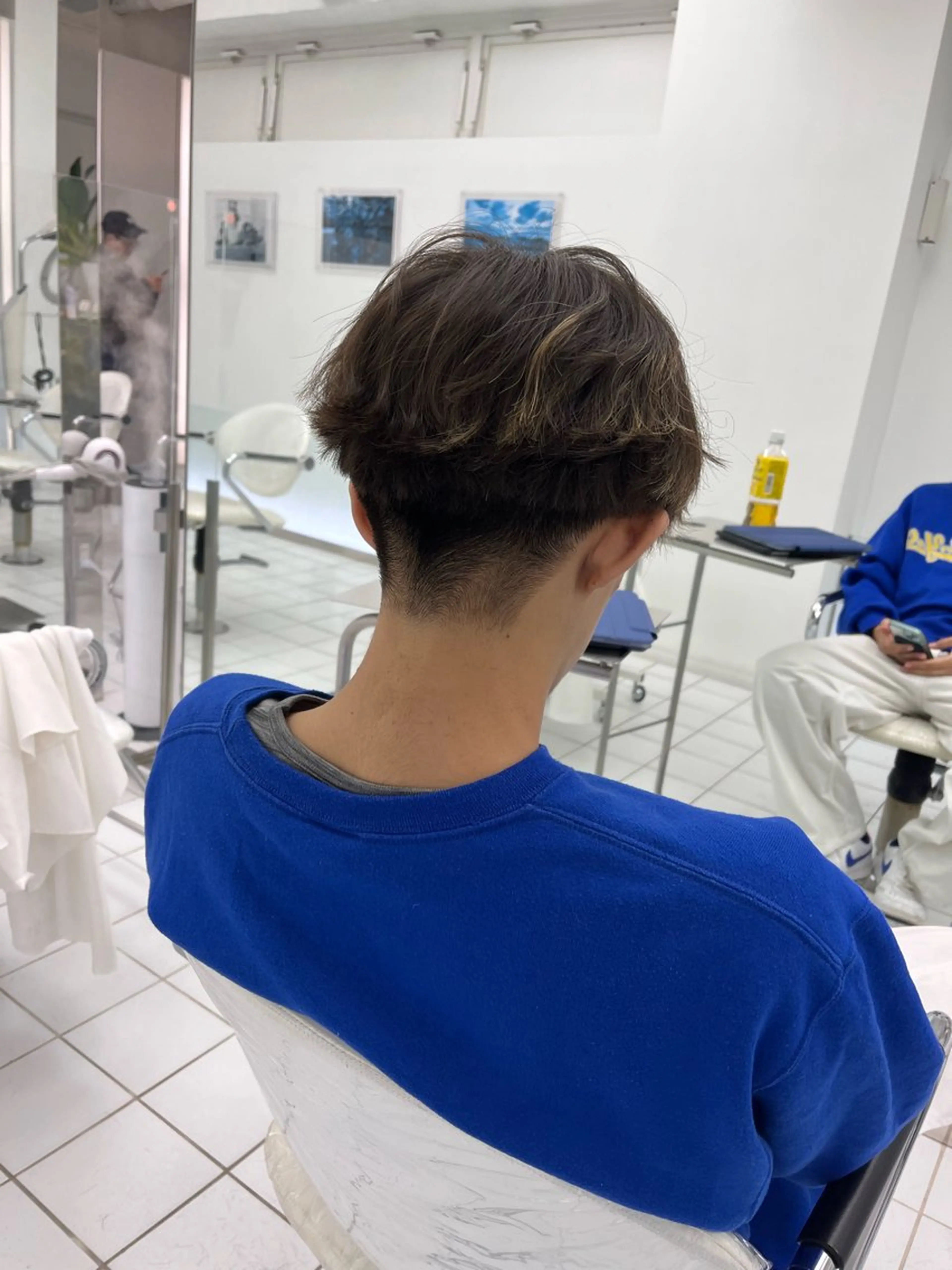 メンズ 波巻きパーマ 菅 野のヘアスタイル