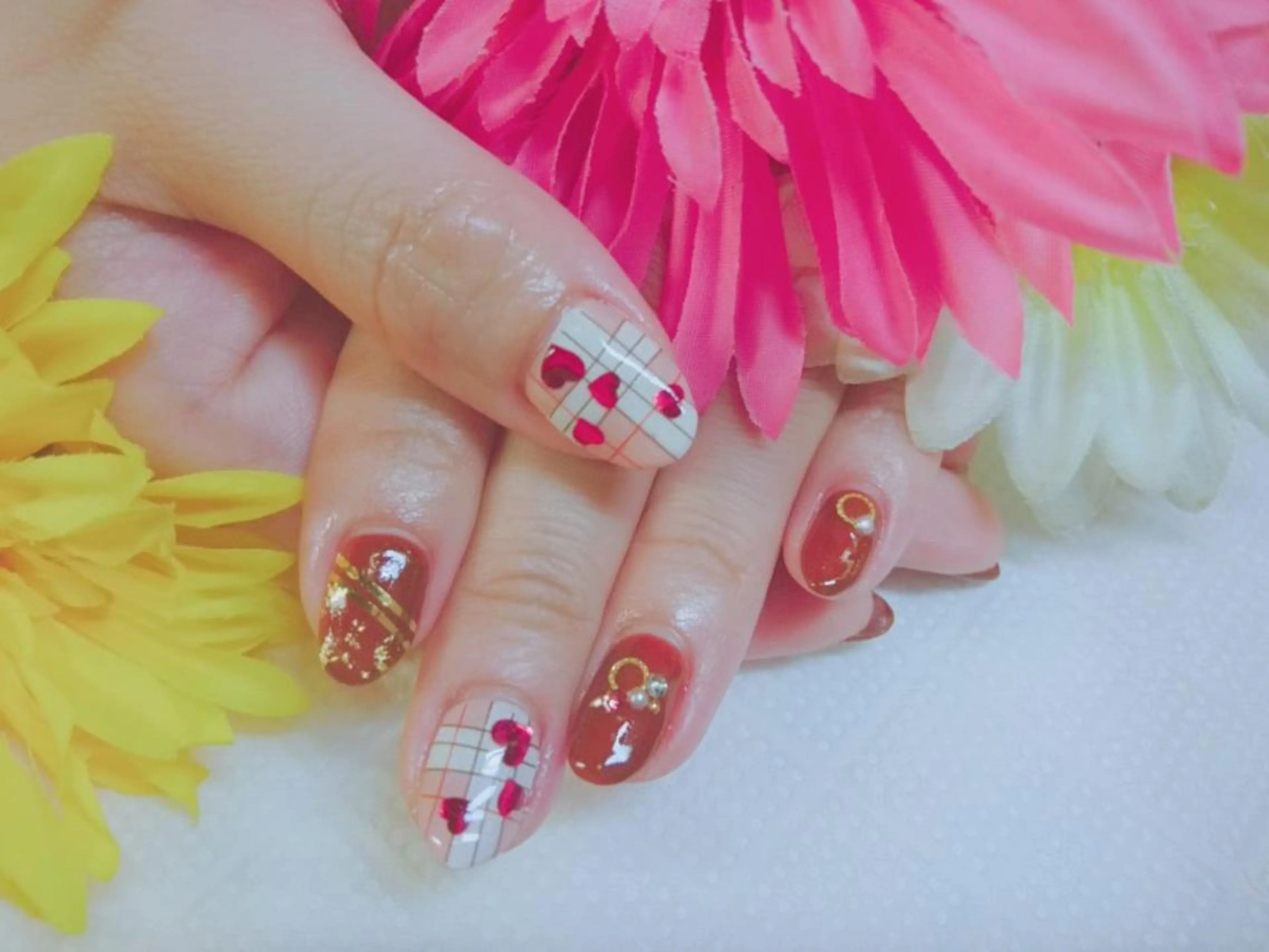 ネイル バレンタイン プライベートサロン RosyLily所属・プライベートサロン Rosy Lilyのネイルデザイン