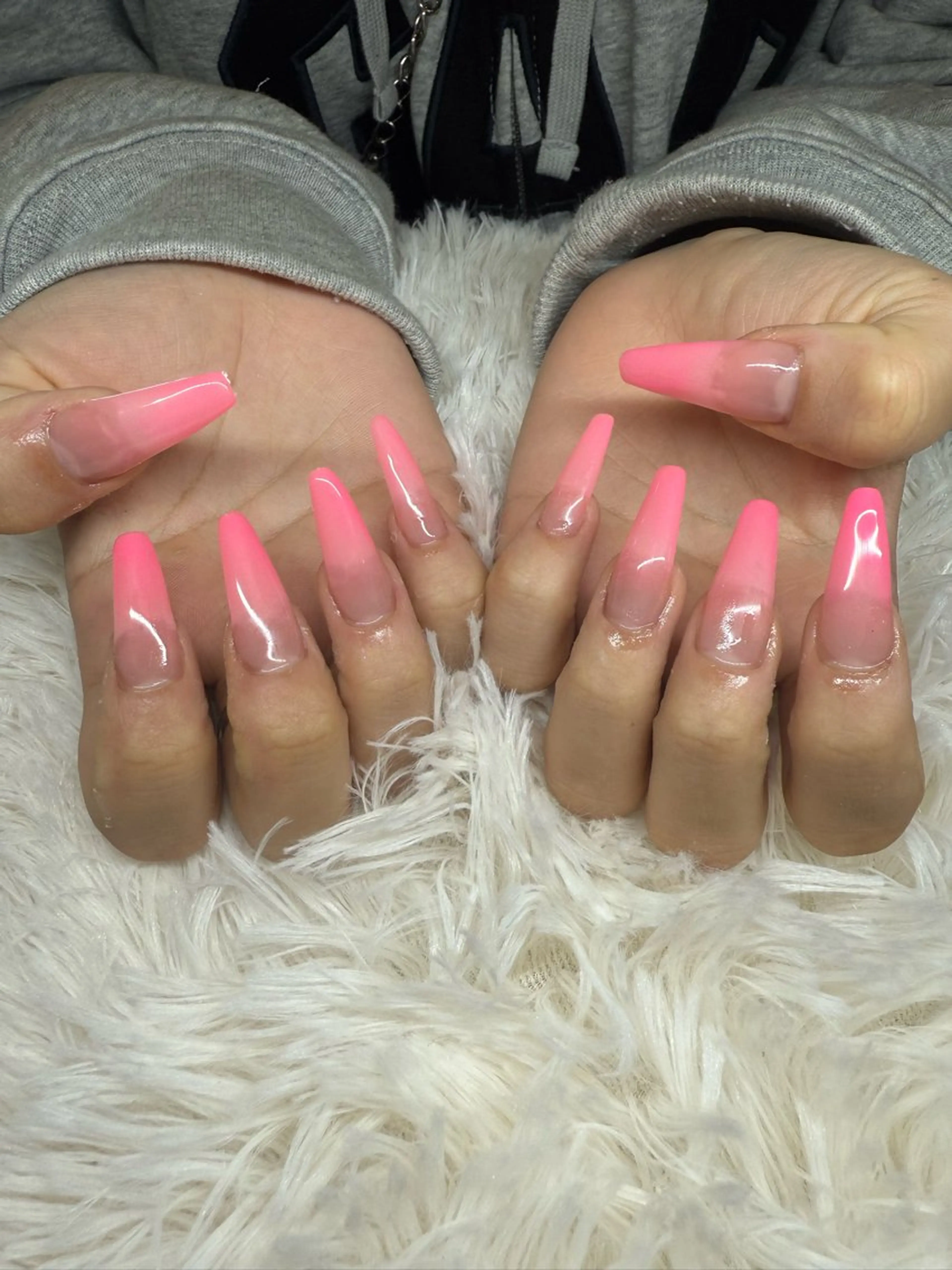 ネイル グラデーション ピンク Giypsē amuruのネイルデザイン