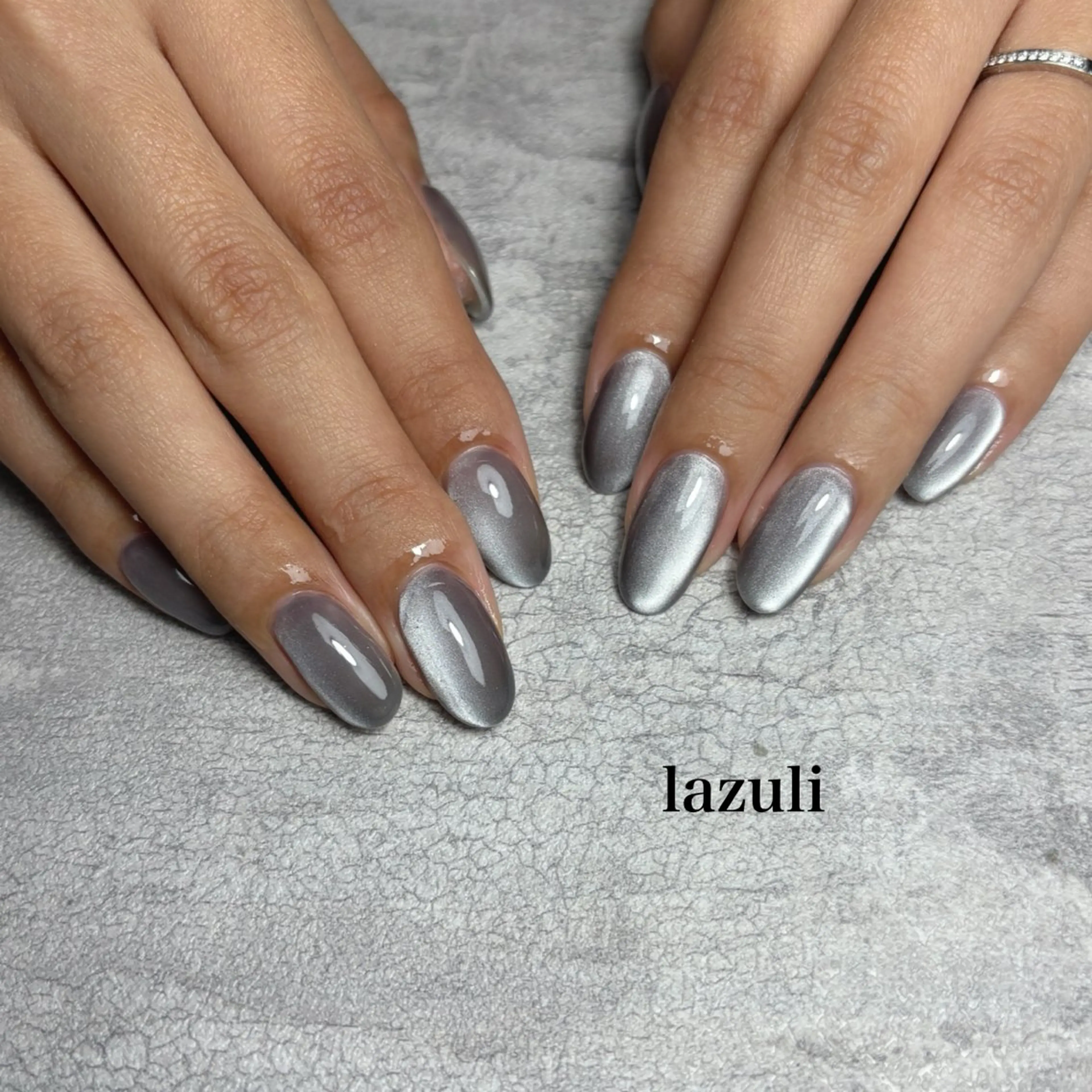 ショート ハンドネイル Lazuli 💎のネイルデザイン