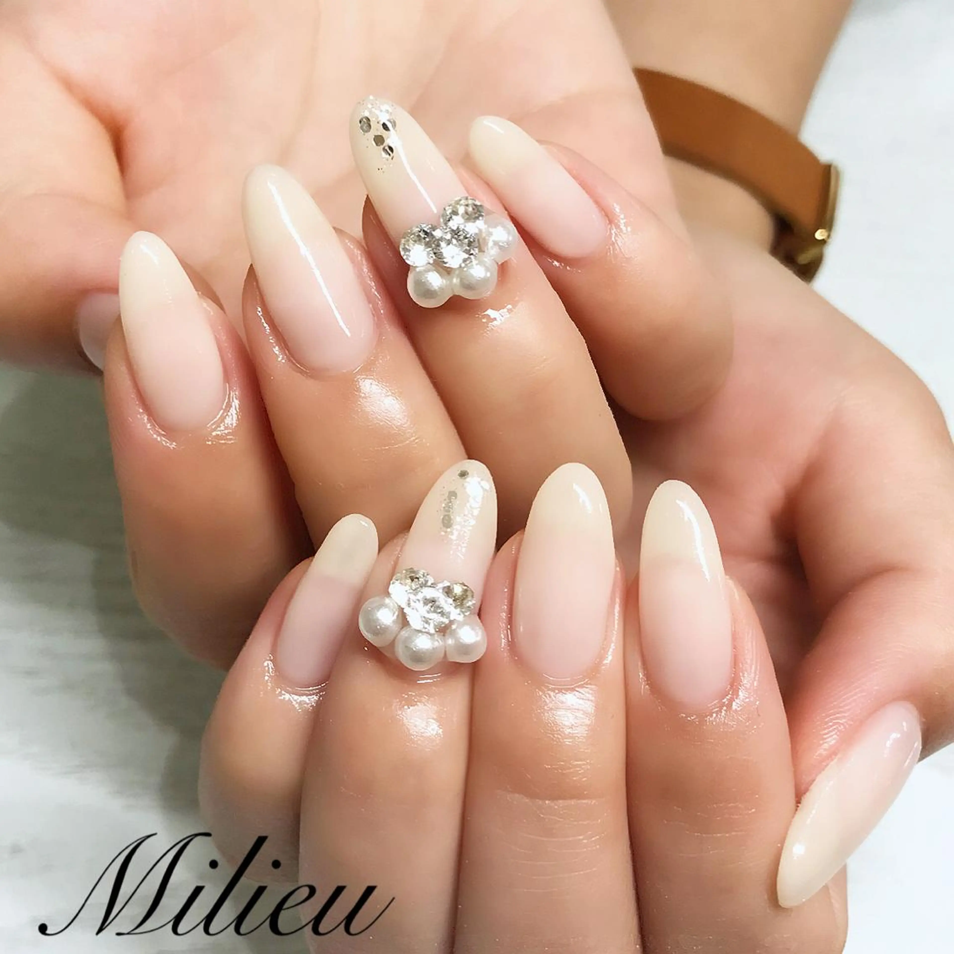 ネイル ジェルネイル ハンドネイル 吉澤 圭のネイルデザイン