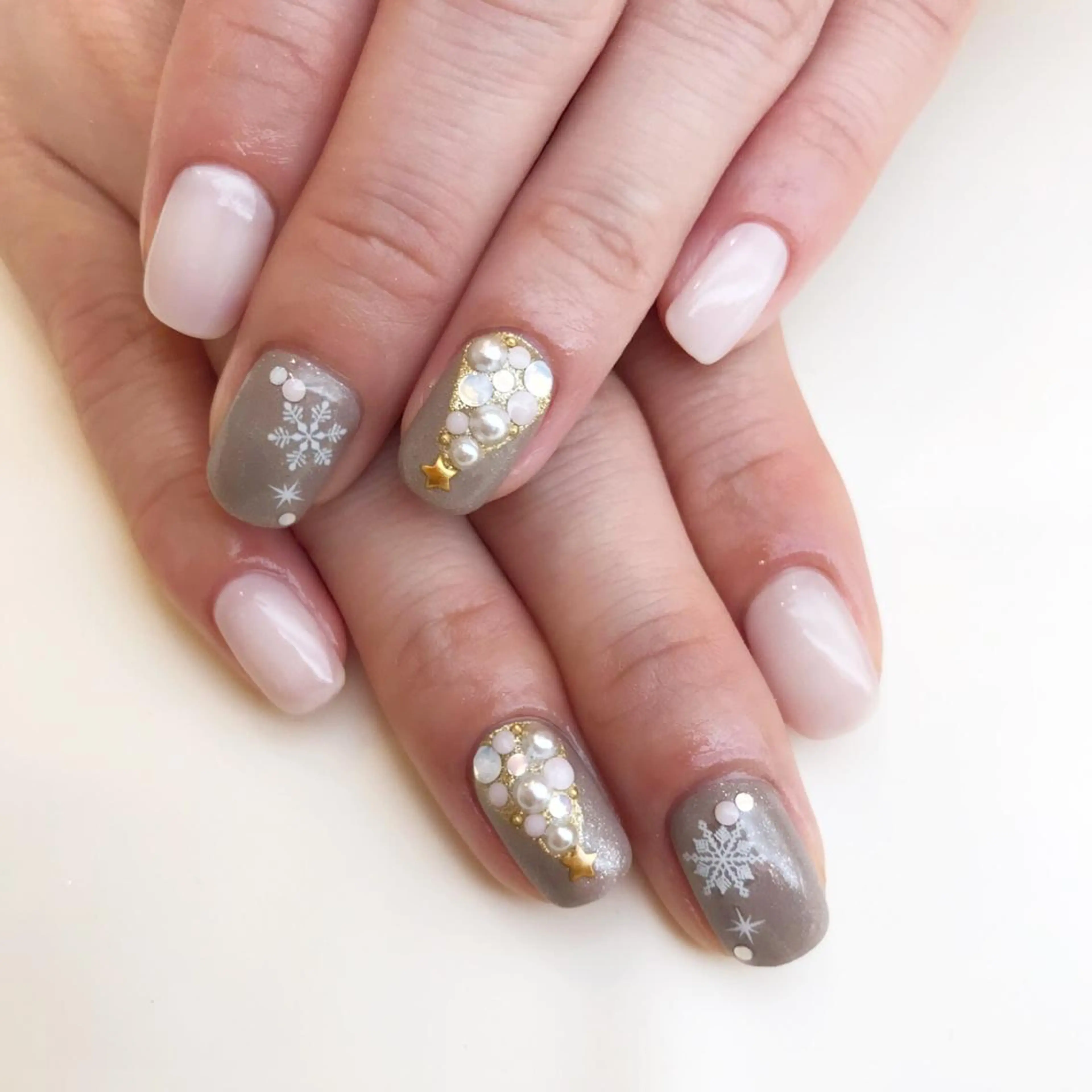 ネイル リセ有楽町店 ネイリストのネイルデザイン