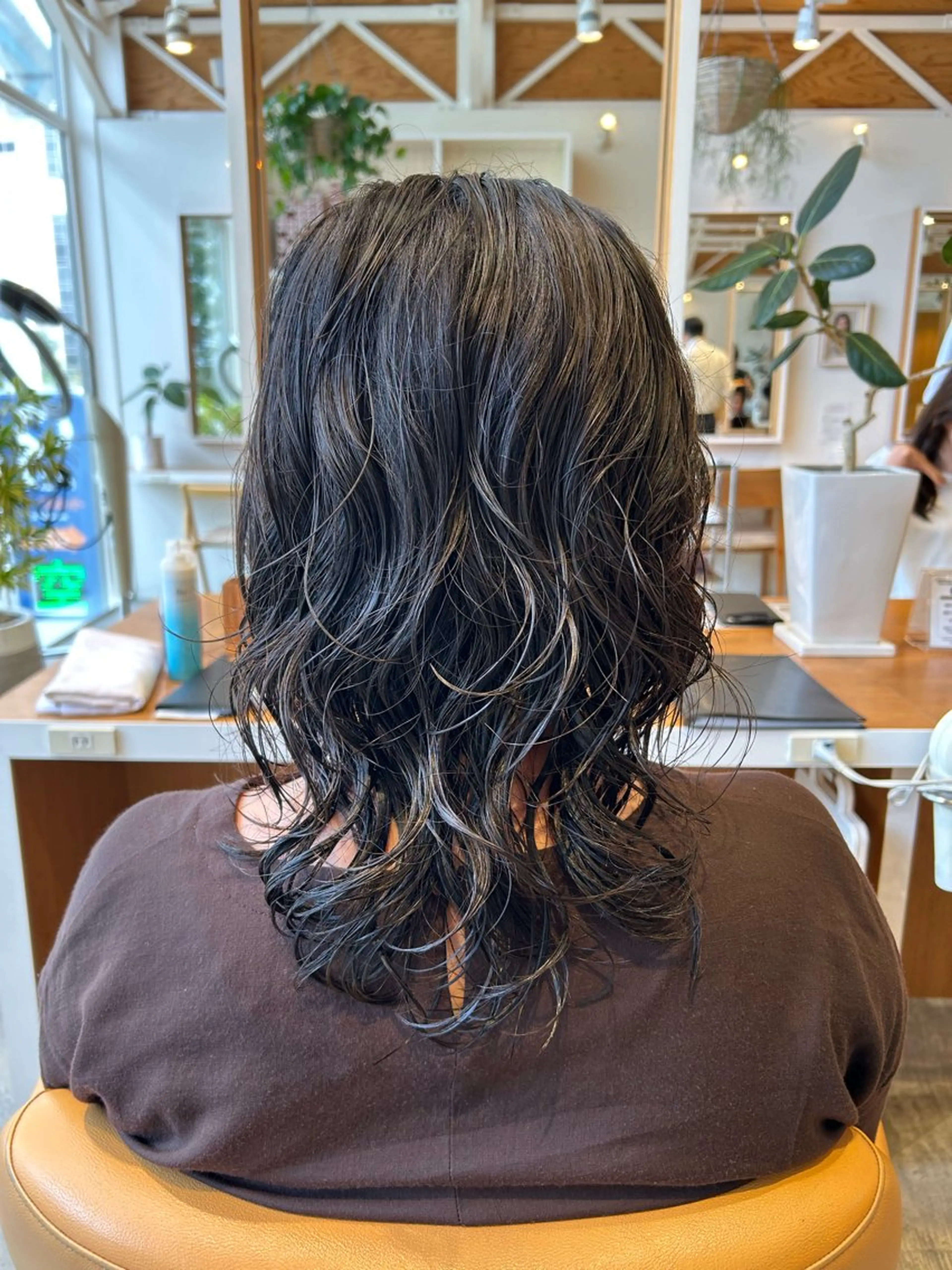 セミロング セミロングパーマ 吉田 愛花のヘアスタイル