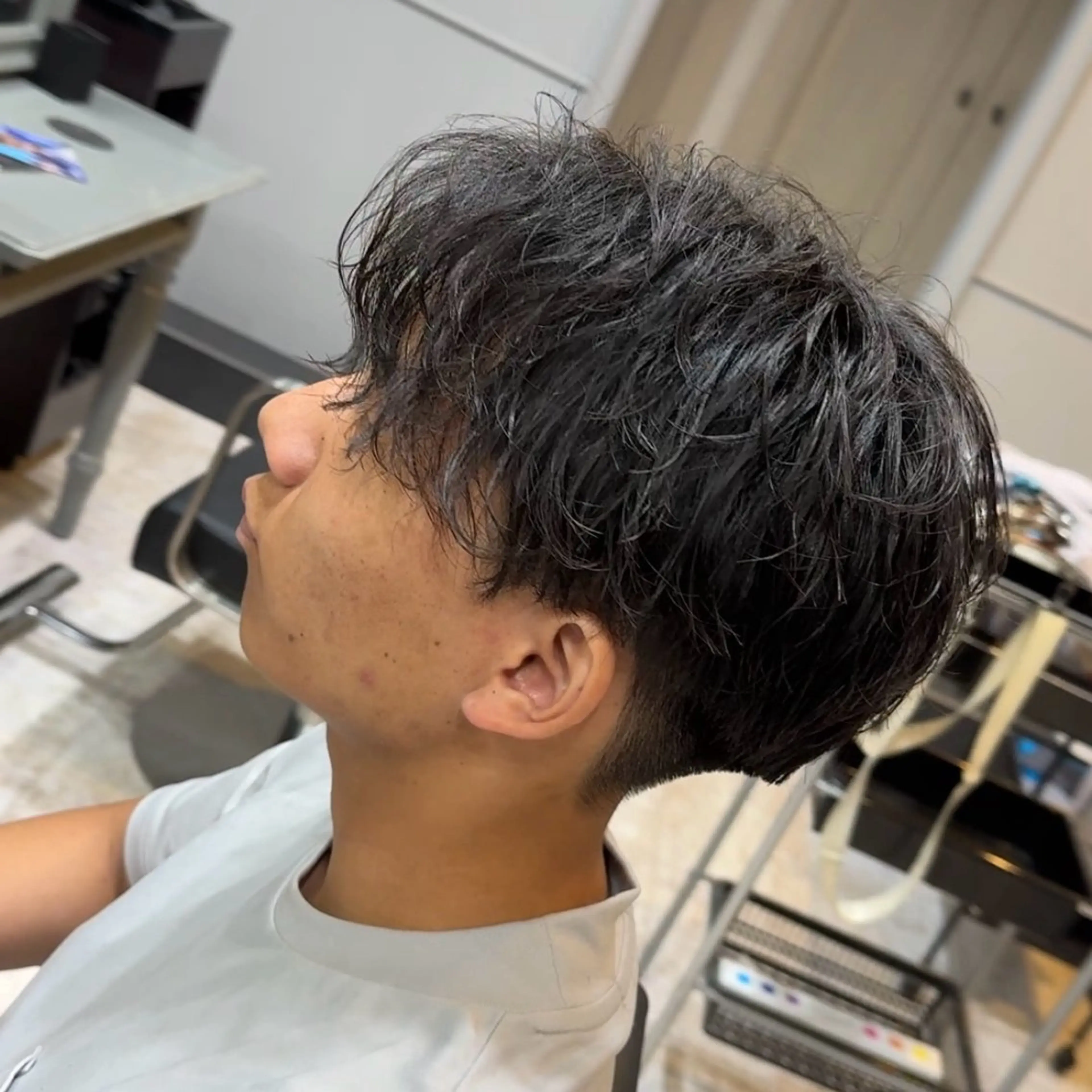 メンズ センターパート メンズパーマ カット ABEY LEVRAI所属・Miyabi.💋 ABEYLEVRAIのヘアスタイル