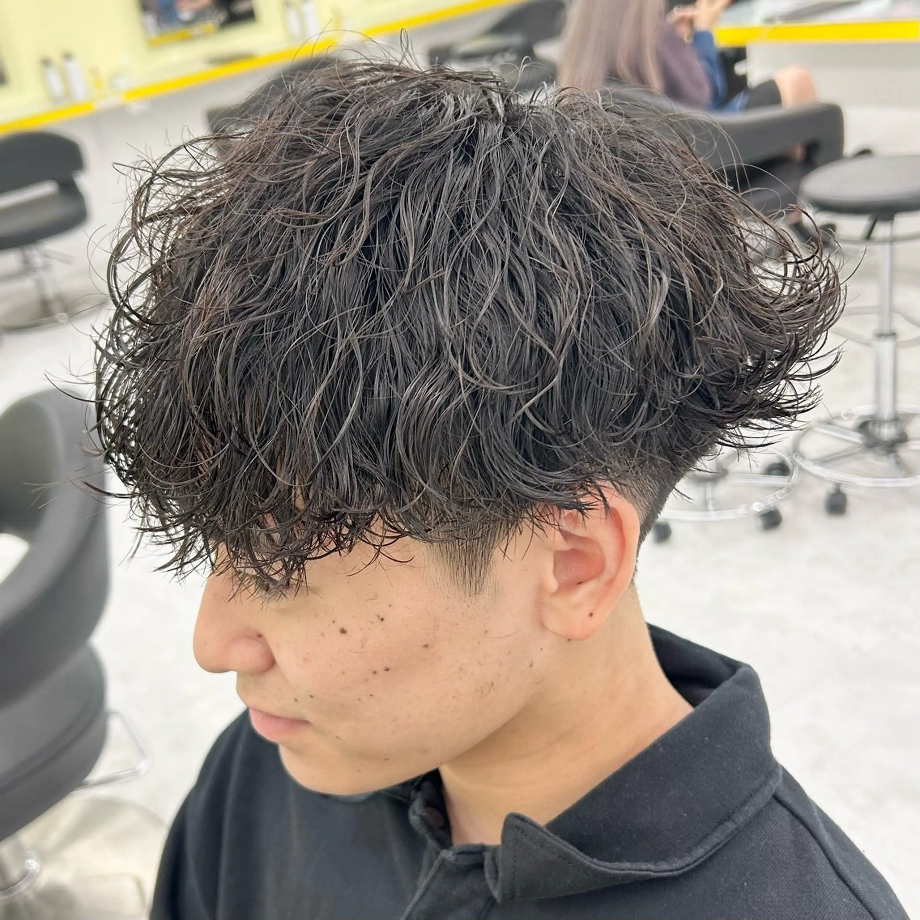 ショート パーマ メンズ カット パーマ 韓国レイヤーカット /REIのヘアスタイル