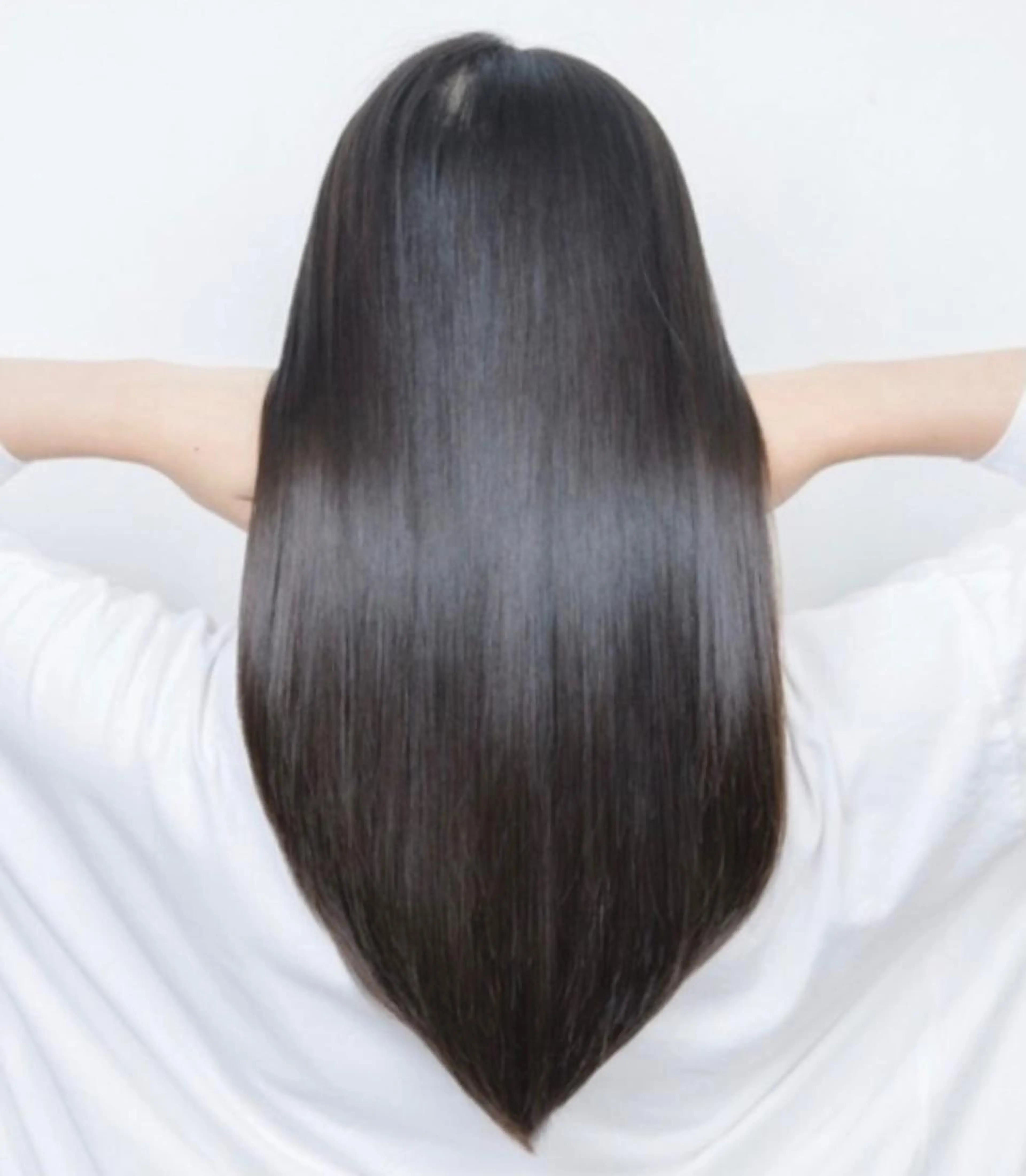 【人気No.3🥉】雨、梅雨対策☔️カット+サラツヤ縮毛矯正+内部補修トリートメントの写真