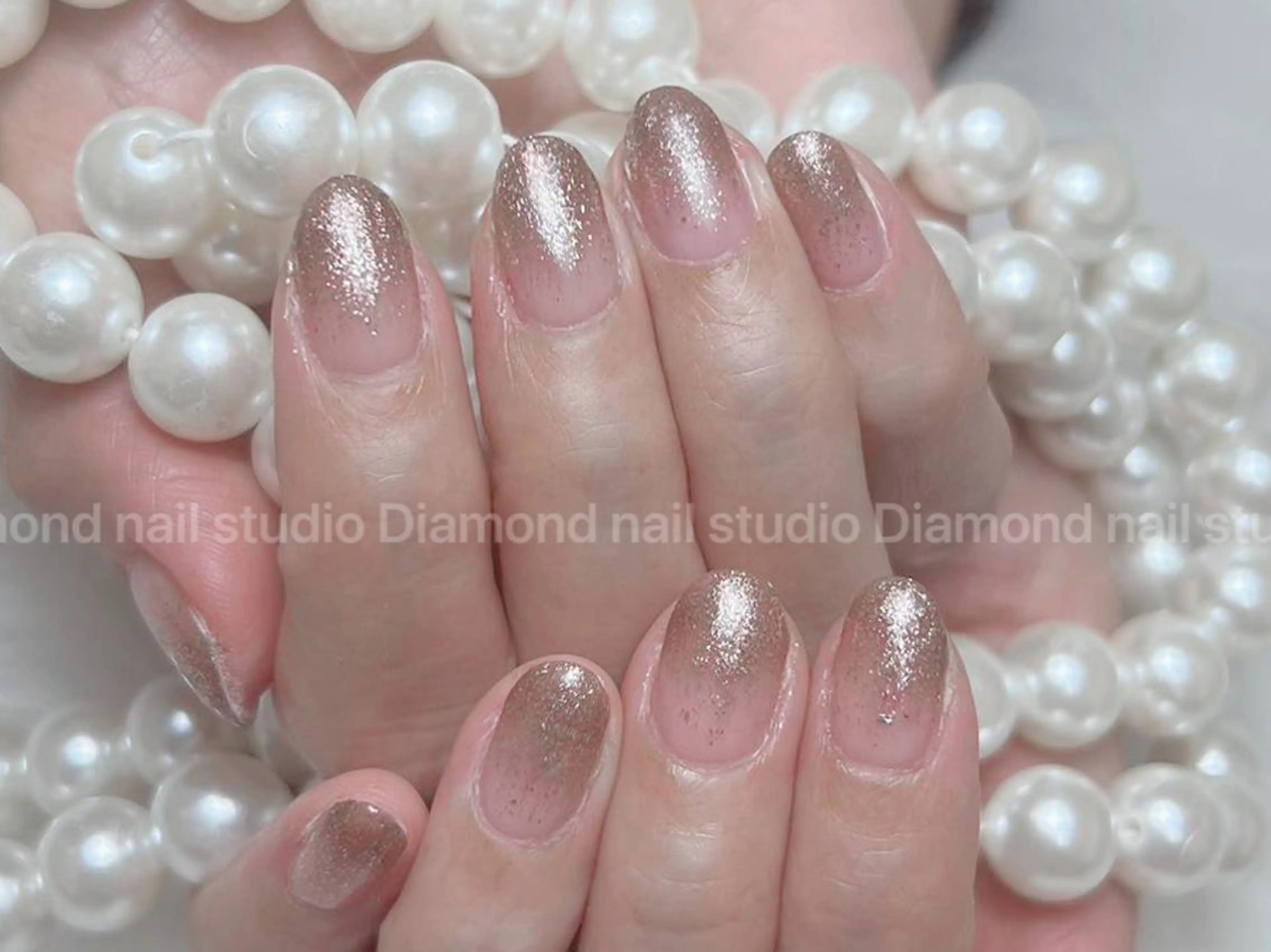 ミディアム ハンドネイル DIAMOND 💅のネイルデザイン