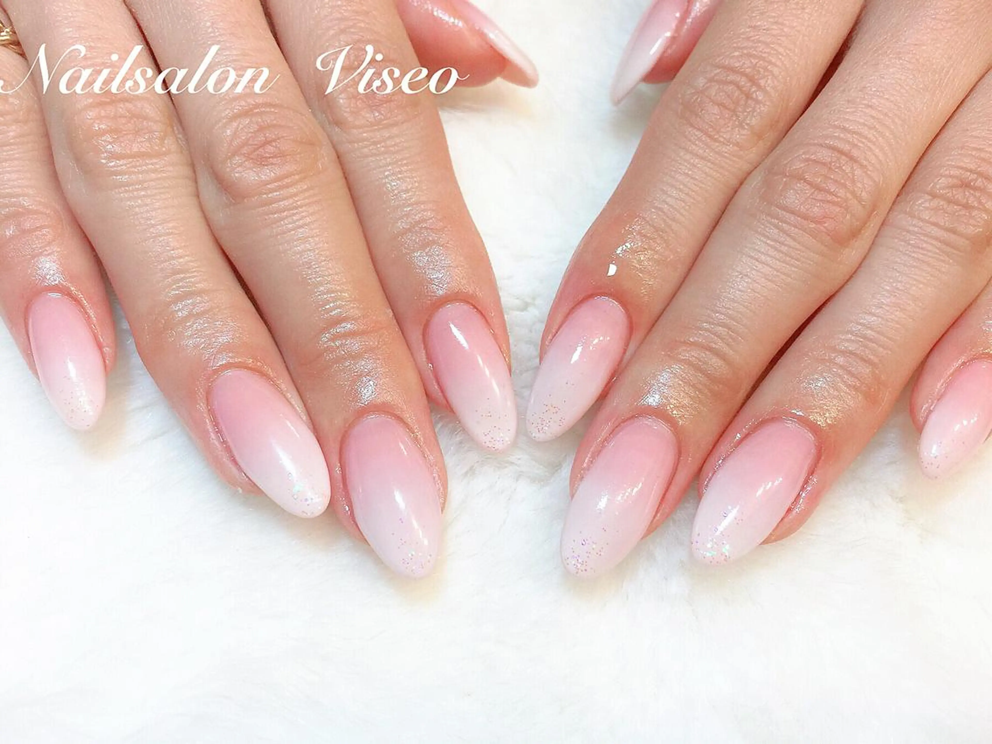 ネイル Viseo《6週間 長持ちパラジェル》のネイルデザイン