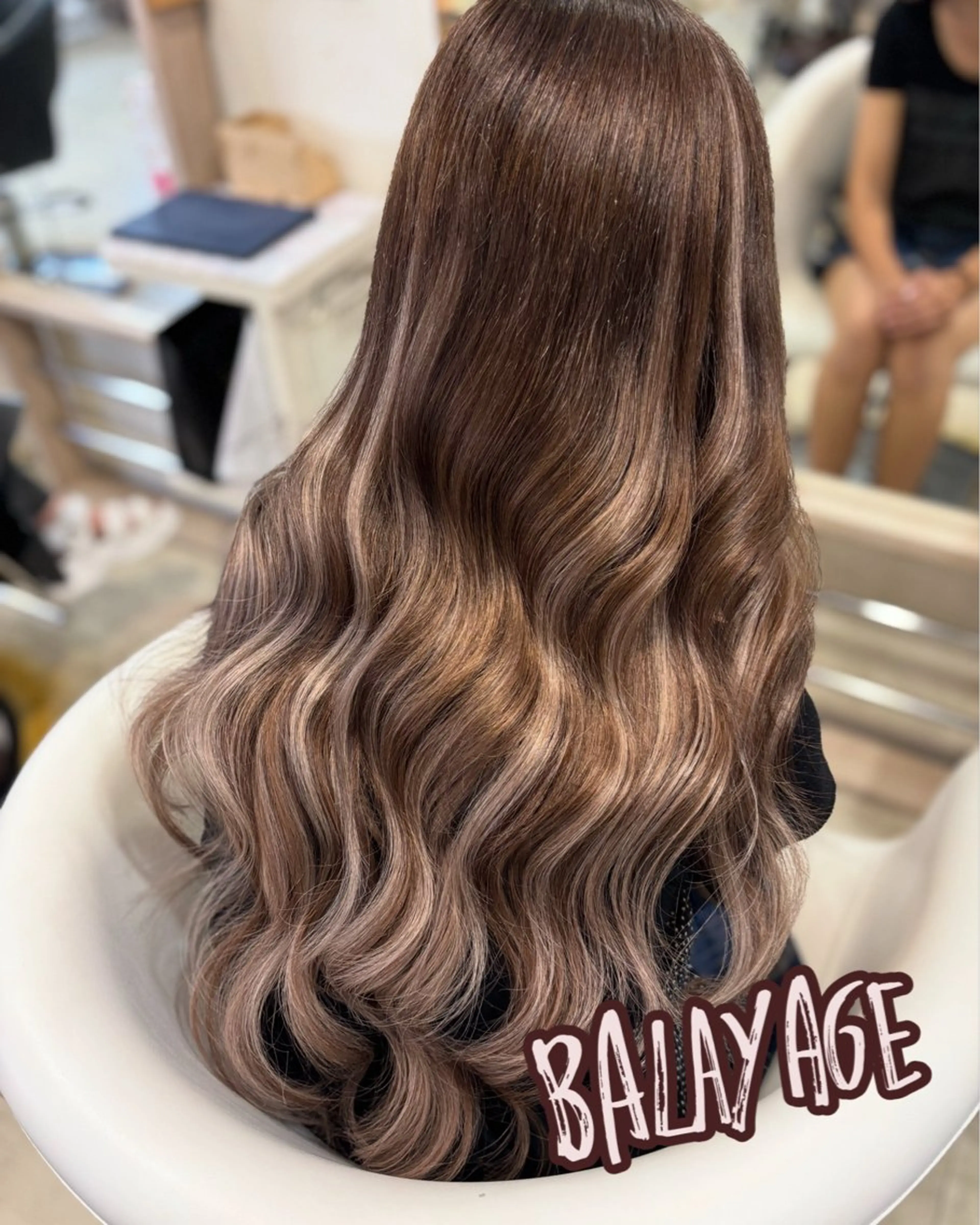 人気No.2クーポン🌸最高級人毛レミーシールエクステ⭐️60枚⭐️の写真