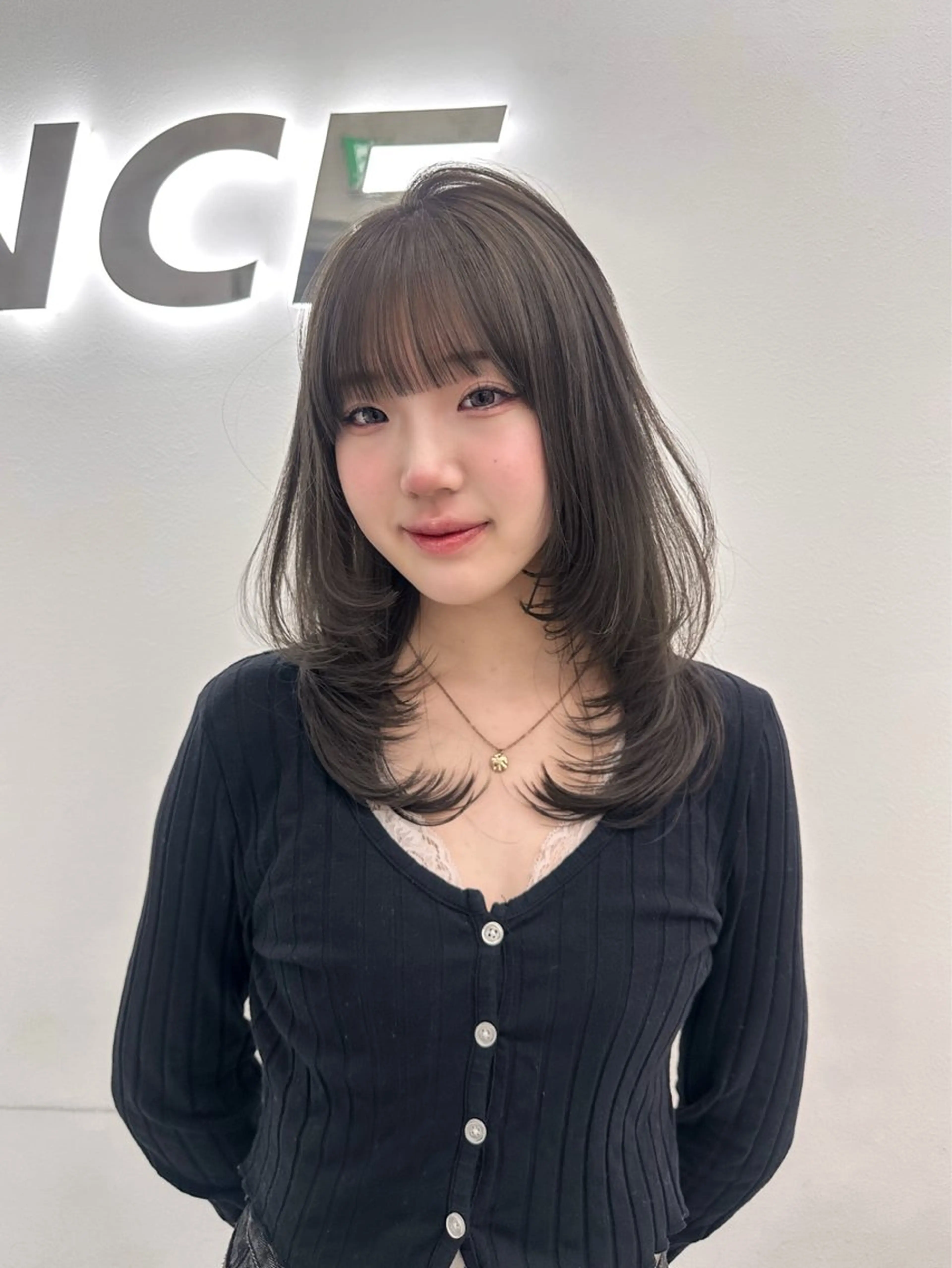 ロング カラー カット ヘアカラー ヘアセット 上品モテヘア🩶 karen🩶のヘアスタイル