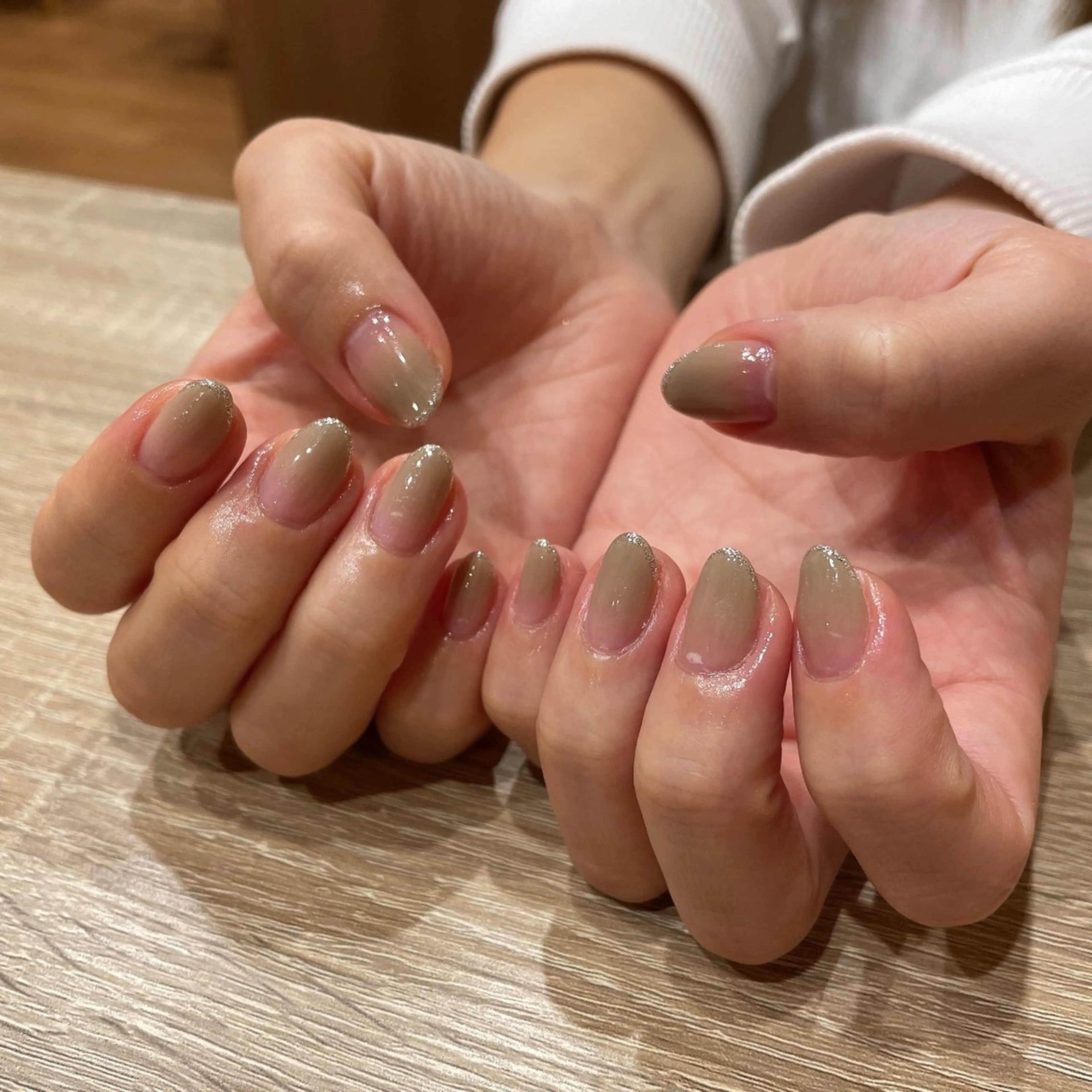 ネイル ラメ(グリッター) ハンドネイル liberté所属・liberté🫧 新小岩のネイルデザイン