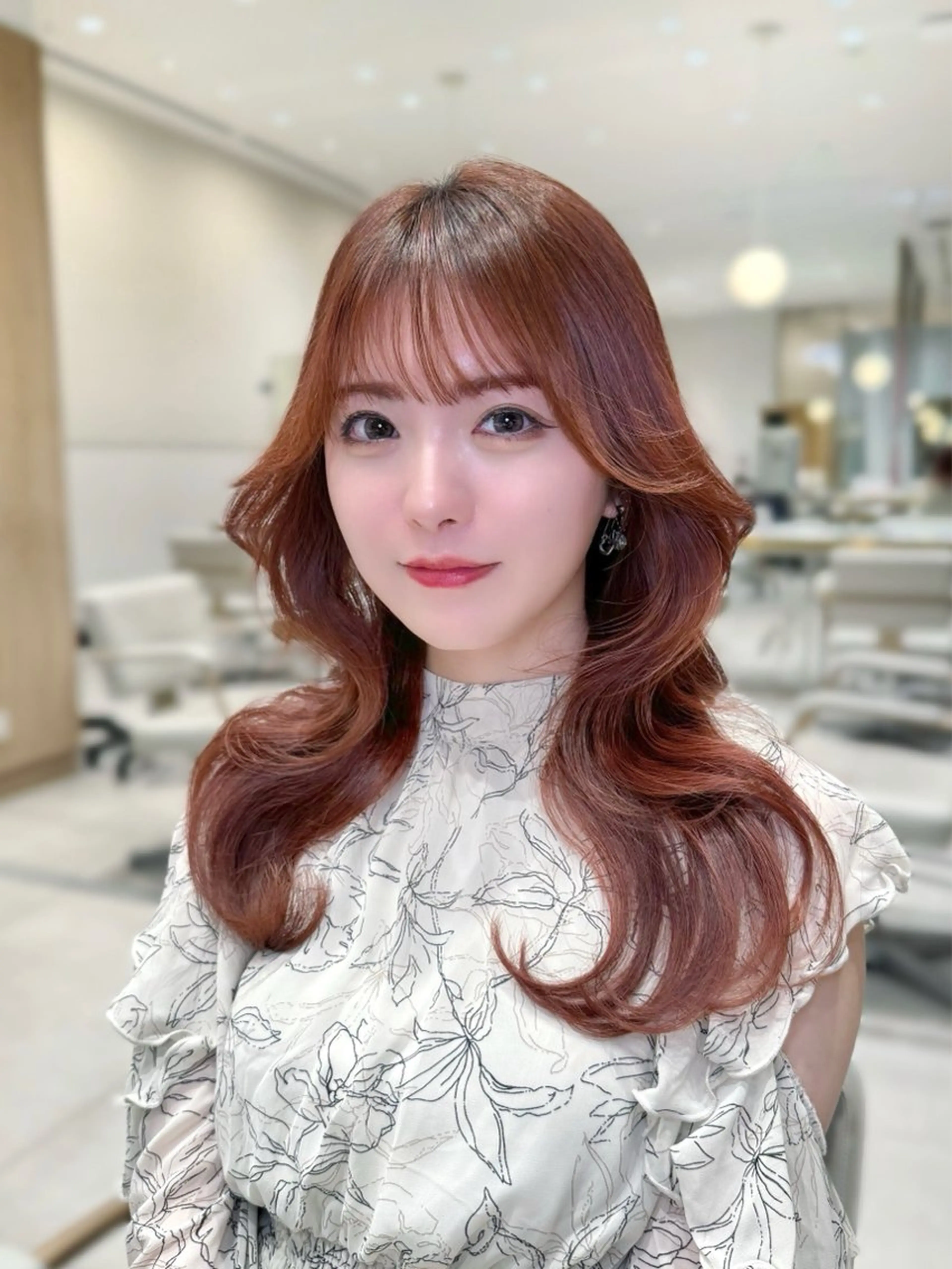 ミディアム カラー カット ヘアカラー トリートメント ヘッドスパ ヘアセット 韓国ヘア/レイヤー/ 顔まわり/りょーとのヘアスタイル