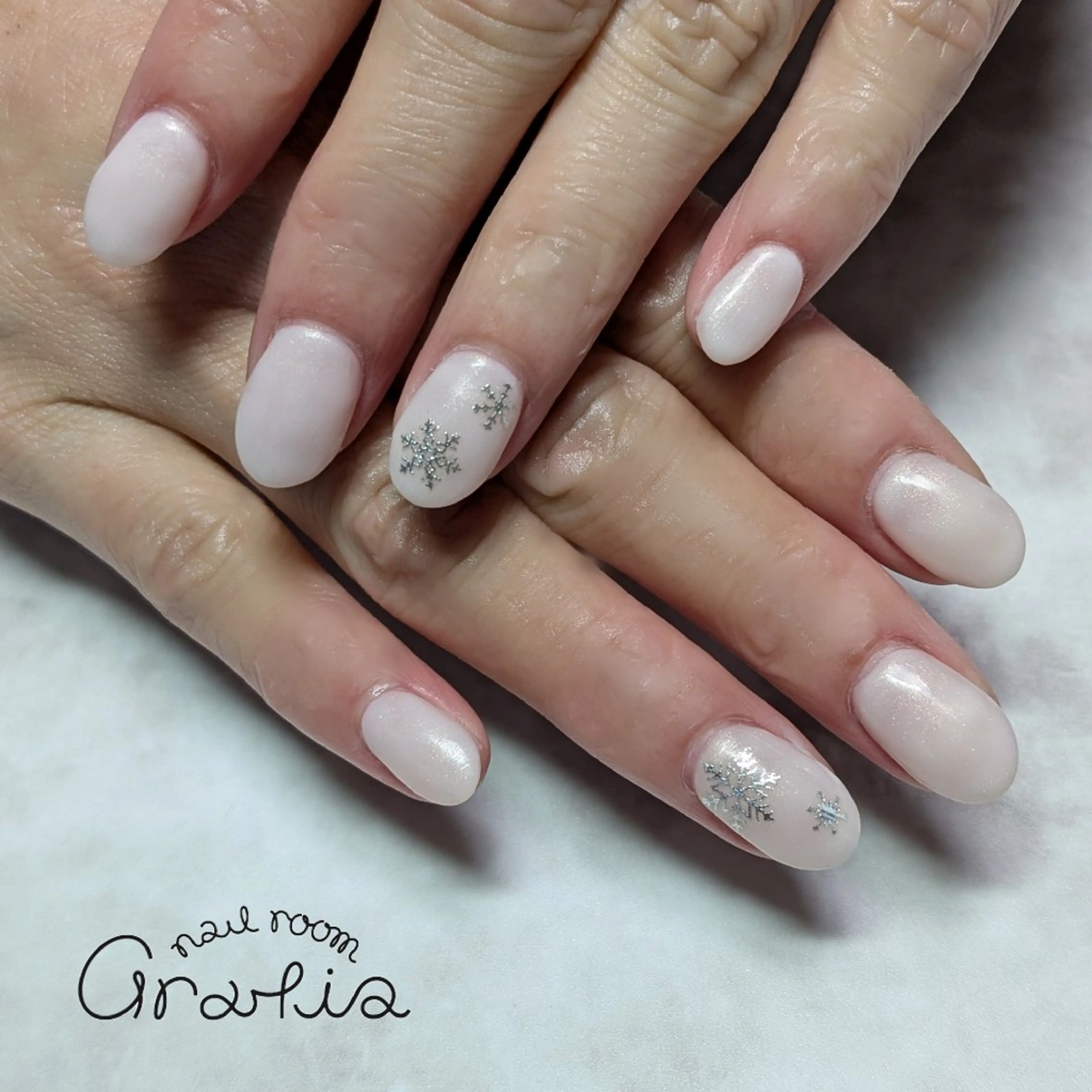 ネイル アートネイル ジェルネイル nail room gratia所属・gratia 中村のネイルデザイン