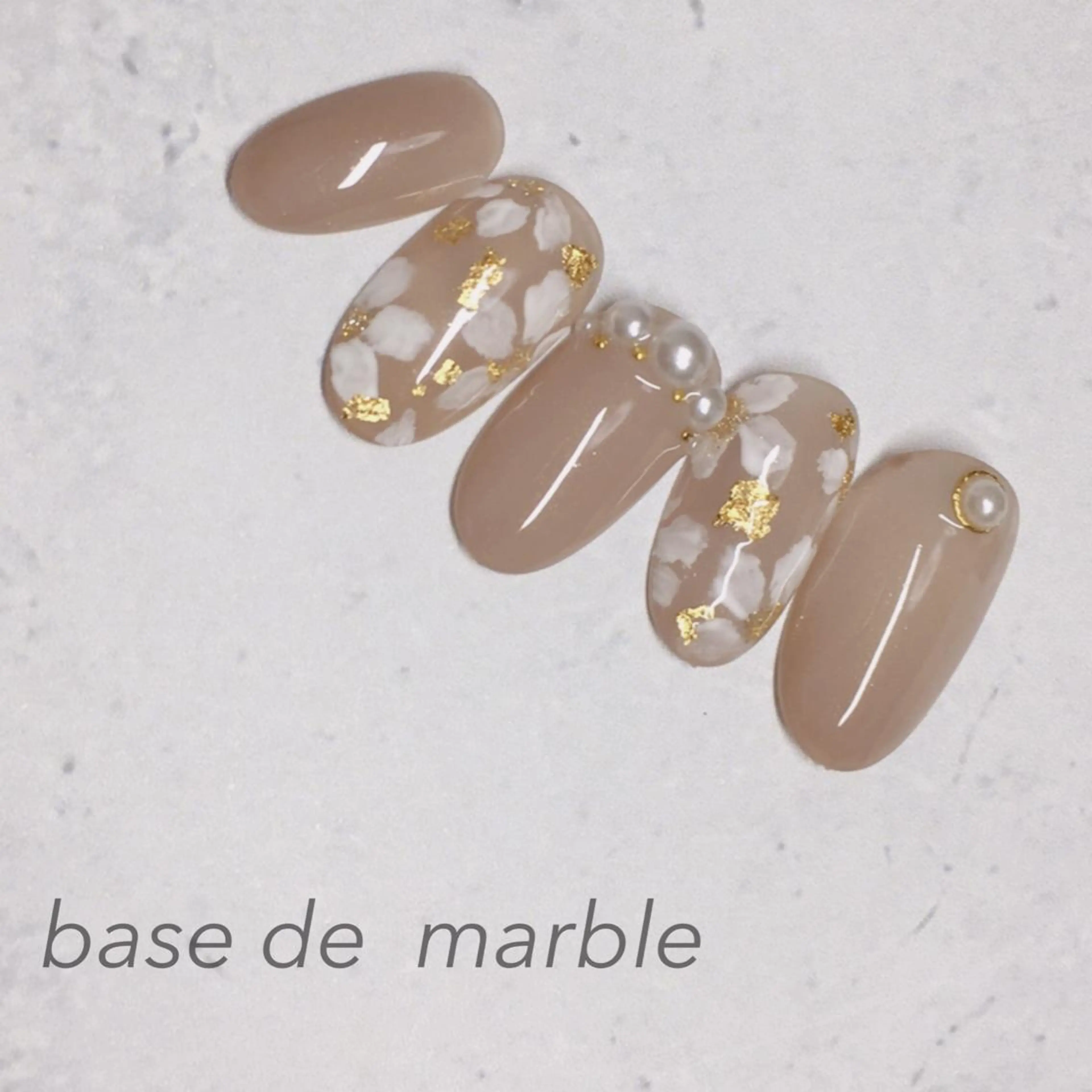 ネイル オモルフィ所属・カラーリスト marumoのヘアスタイル