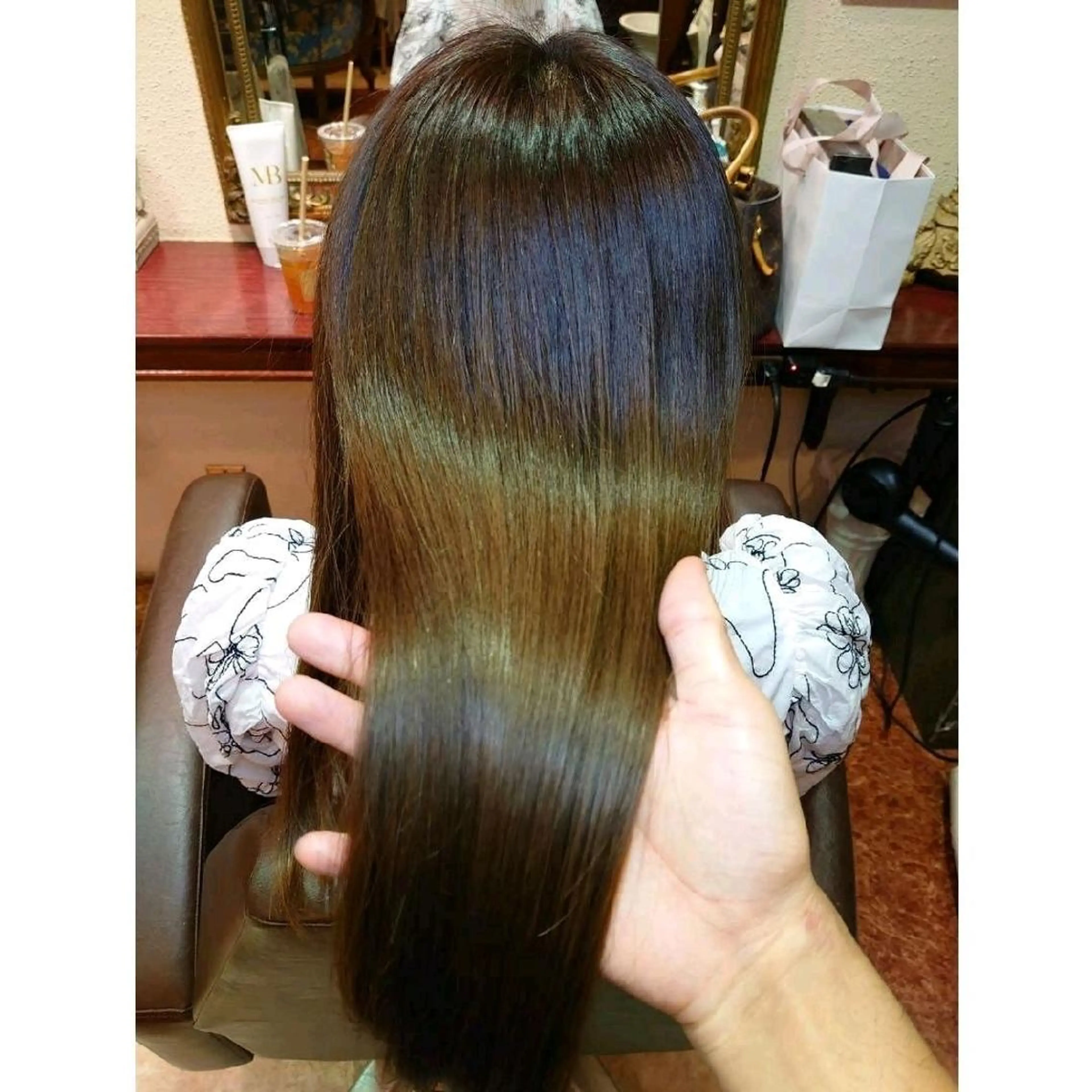 ロング 顔周りカット トリートメント カット トリートメント 【レイヤー/韓国風 /髪質改善】RINのヘアスタイル