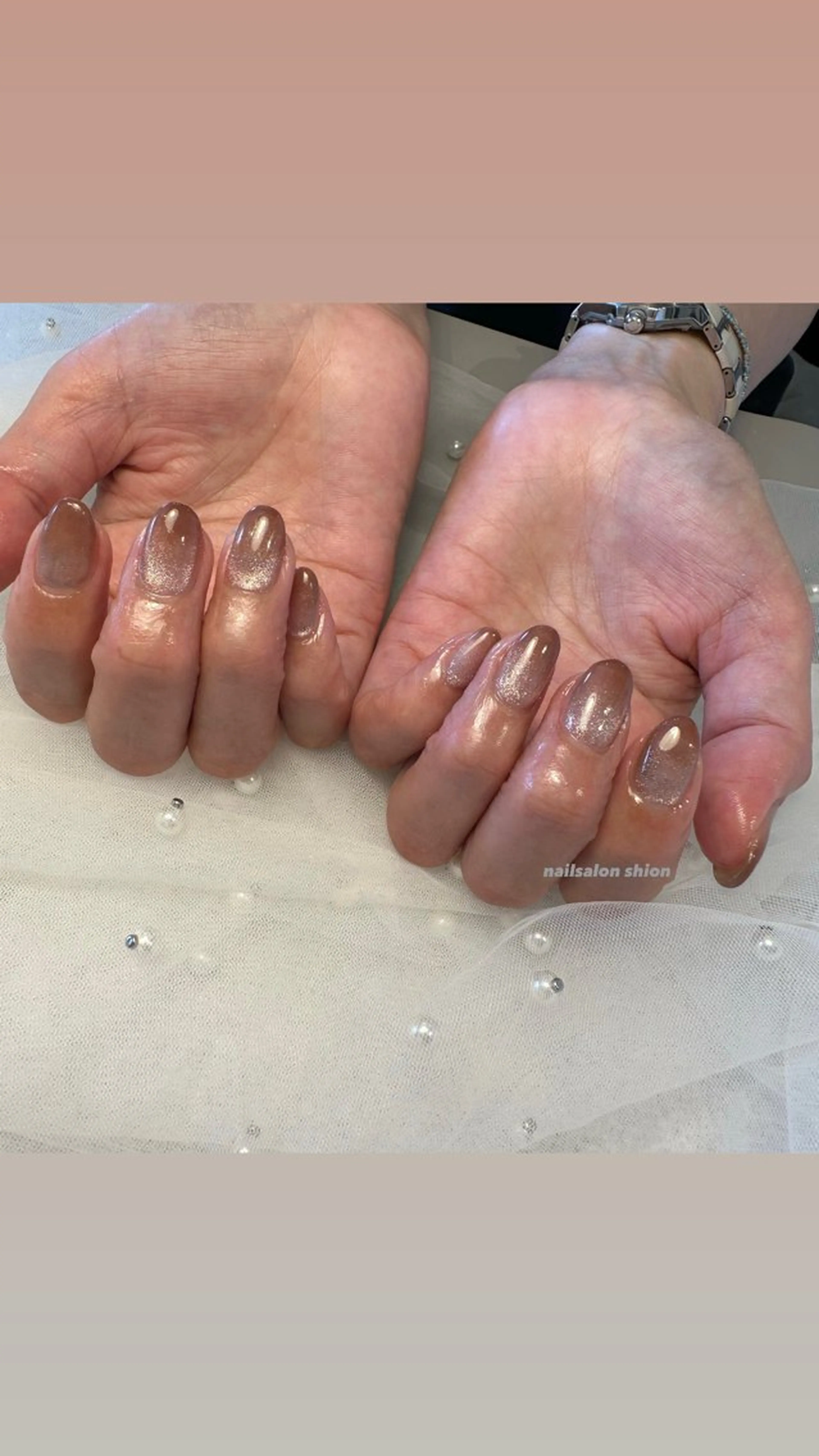 ネイル グラデーション マグネットネイル ネイルサロンshion所属・ネイリスト CHINATSUのネイルデザイン