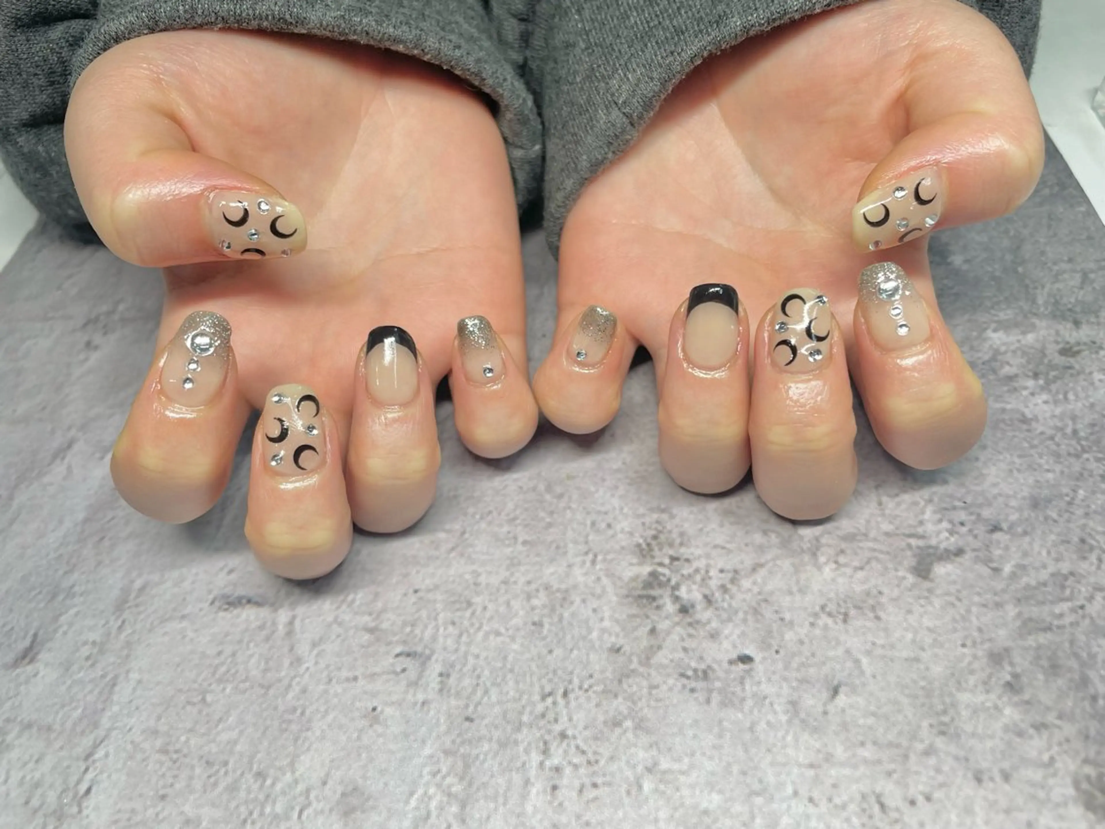 ネイル 持ち込み Rich to勝川店所属・村瀬 満里子のネイルデザイン