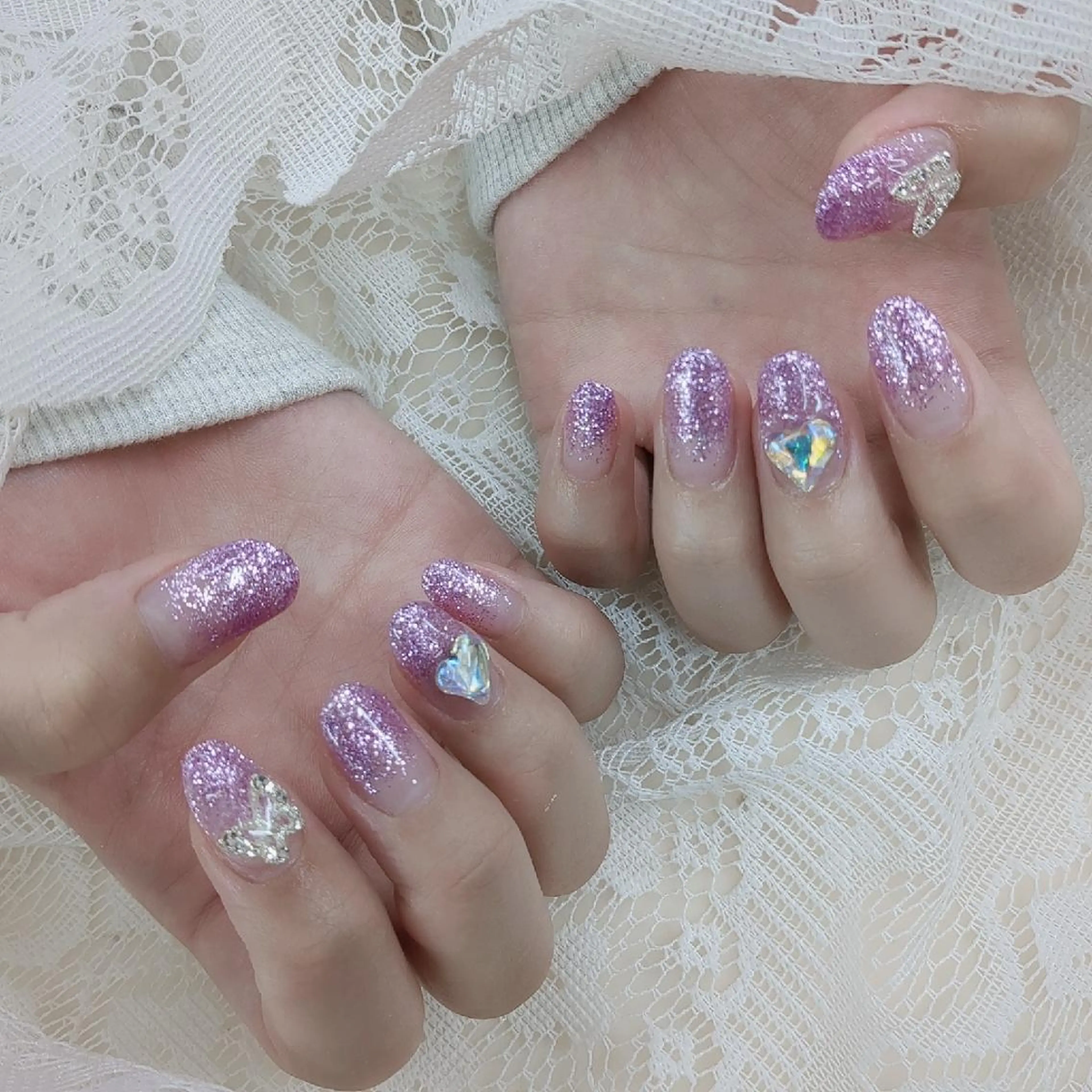 ネイル アートネイル グラデーション ラメ(グリッター) ラメグラデーション トミーワイネイル所属・トミー ワイのネイルデザイン