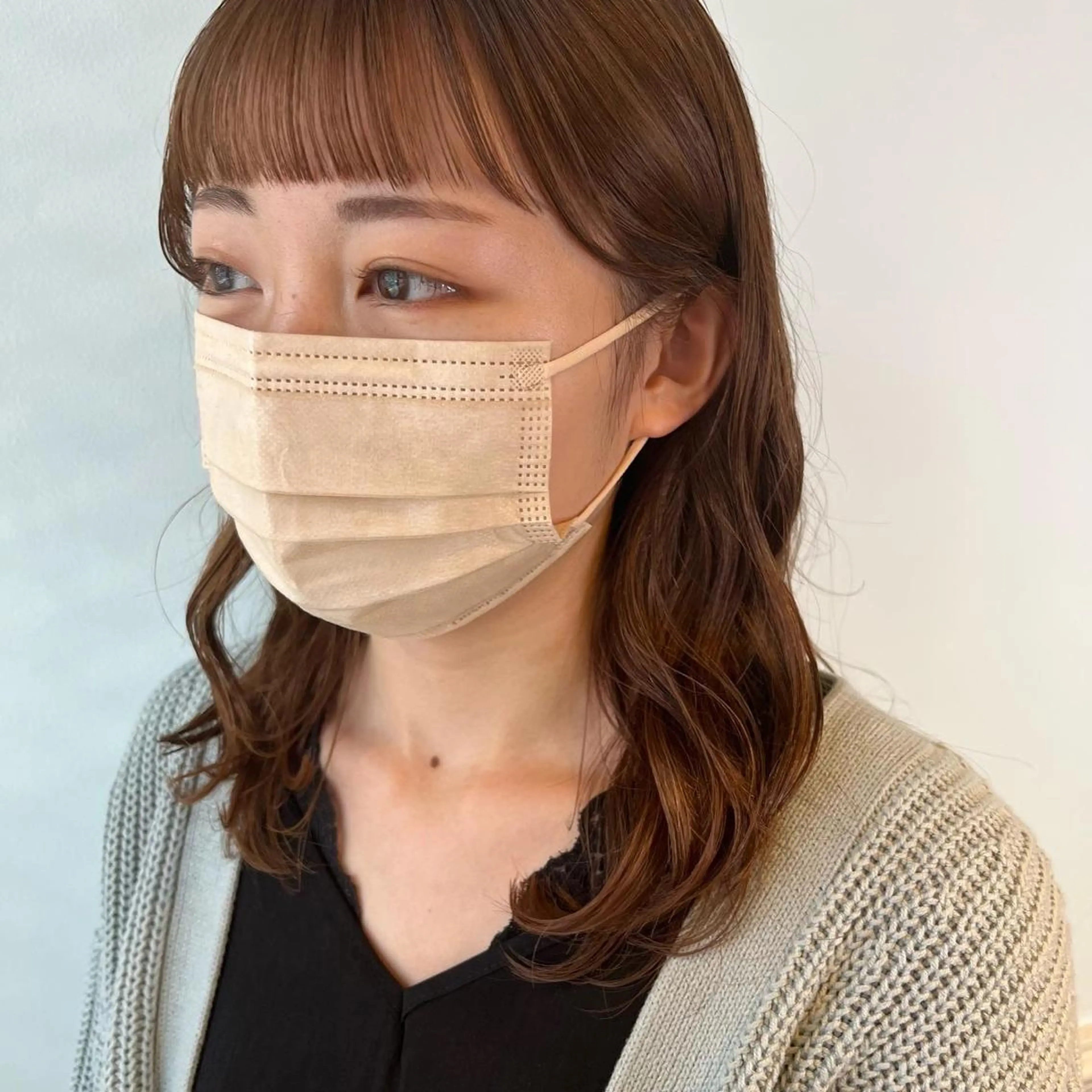 ミディアム カラー ベージュカラー オン眉 SOYON 🤍CHIZU🤍.のヘアスタイル