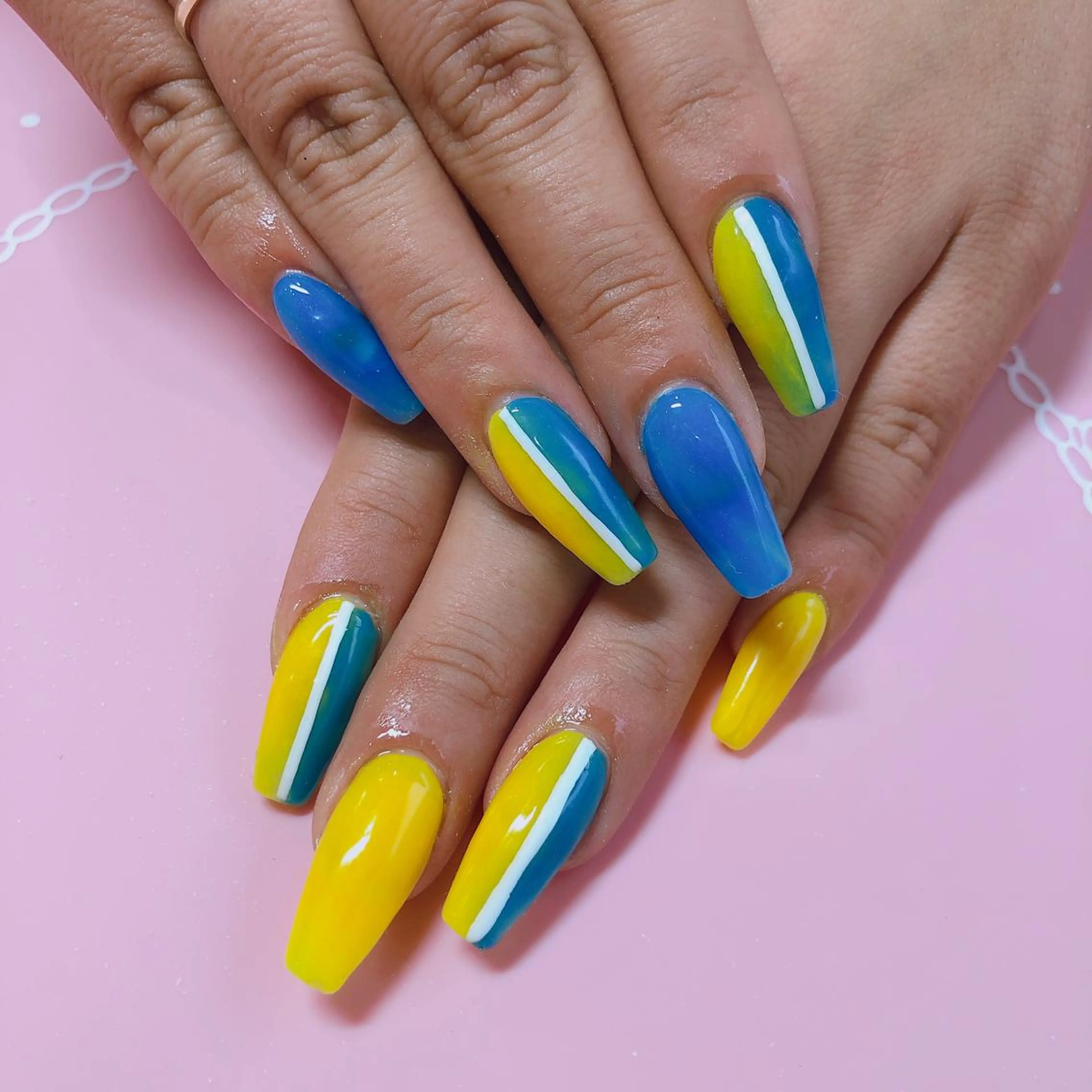 セミロング ネイル グラデーション ハンドネイル 《LB》ラブリエ Nail&eyeのマツエク・マツパデザイン